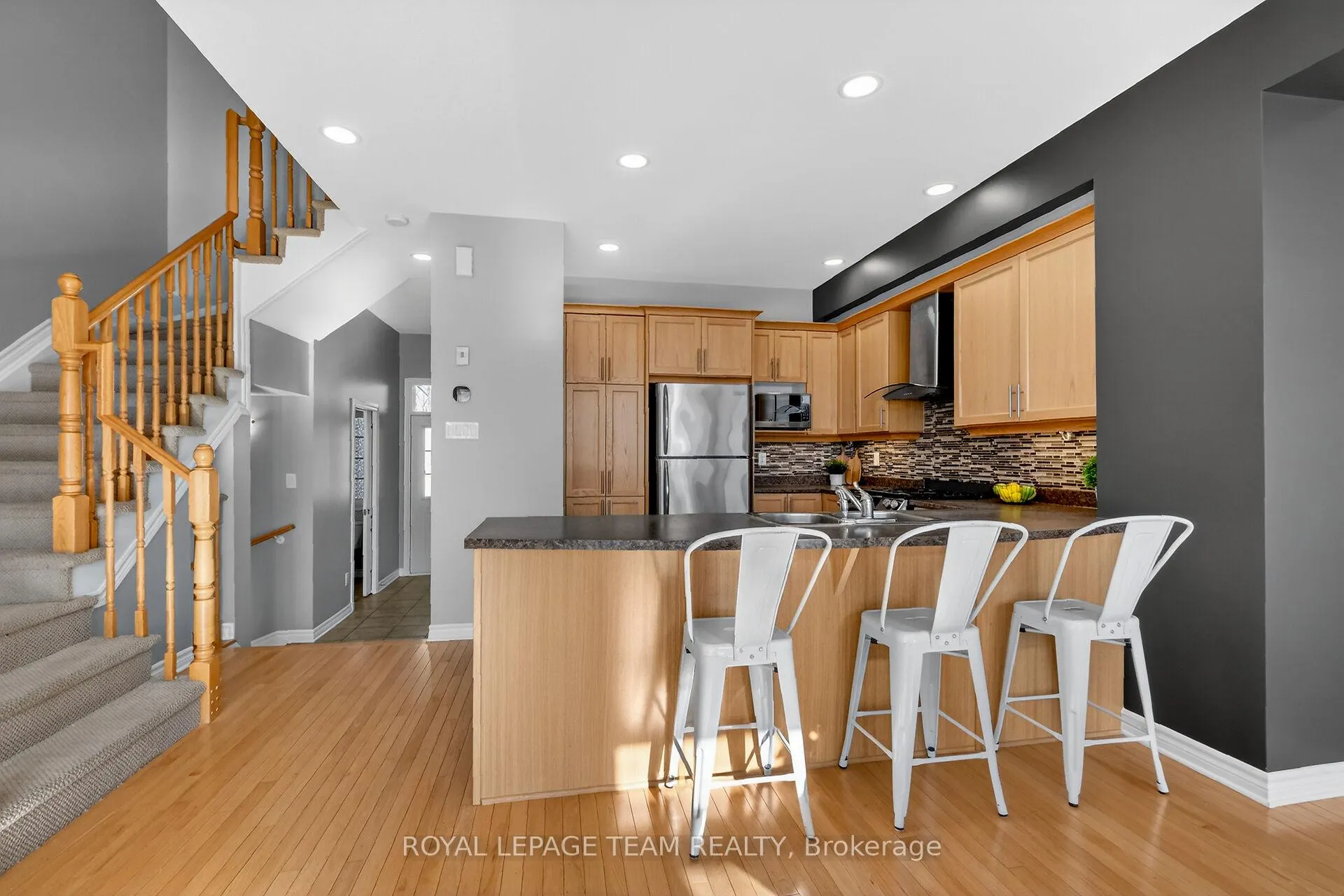 Photo 14 of 420 Foxhall Way, Ottawa, Kanata - Bridlewood — HOMEH