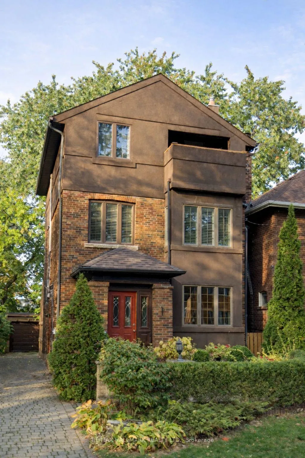 Photo 2 of 22 Chester Hill Road, Toronto, Playter Estates-Danforth — HOMEH