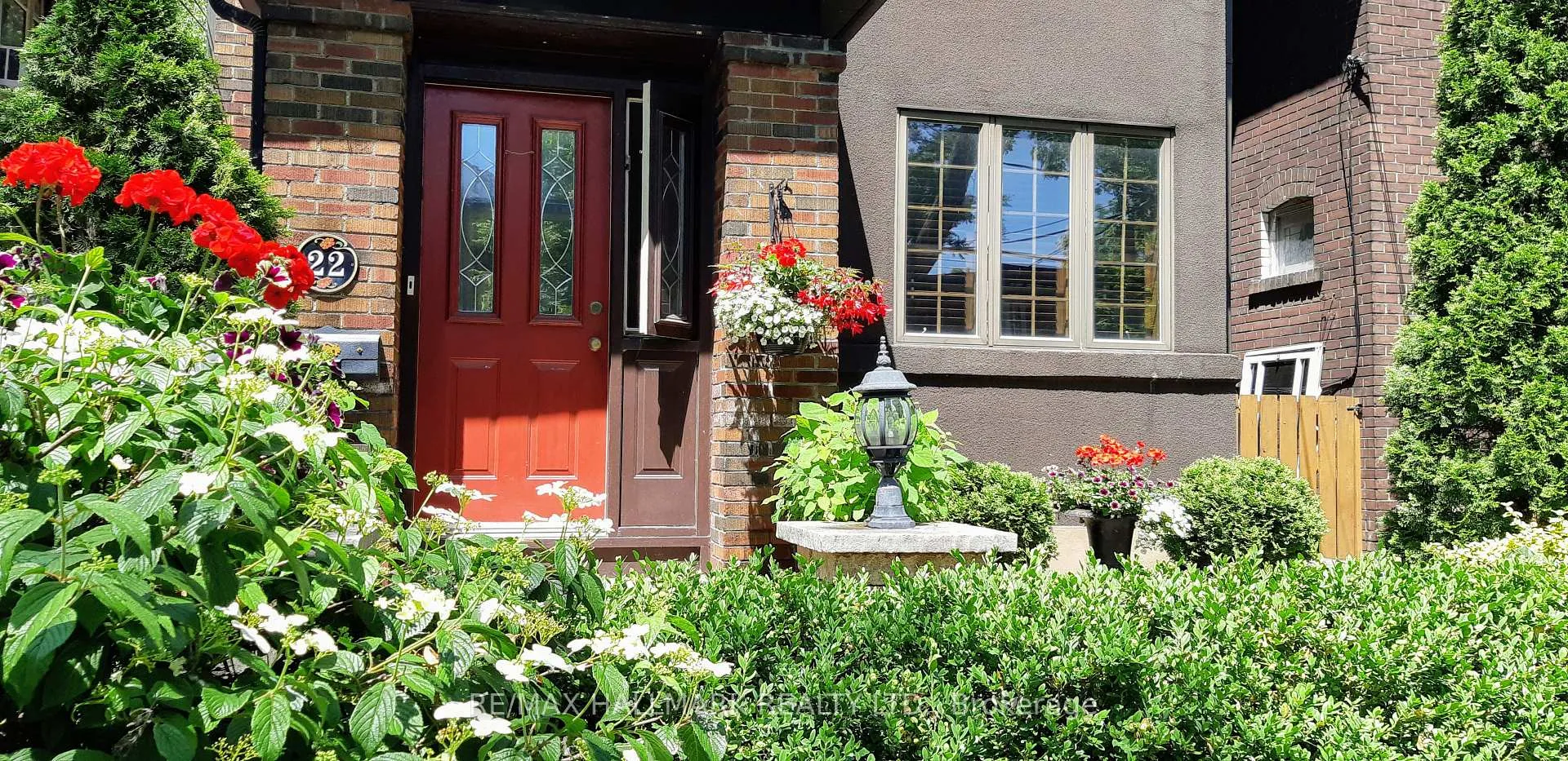 Photo 34 of 22 Chester Hill Road, Toronto, Playter Estates-Danforth — HOMEH