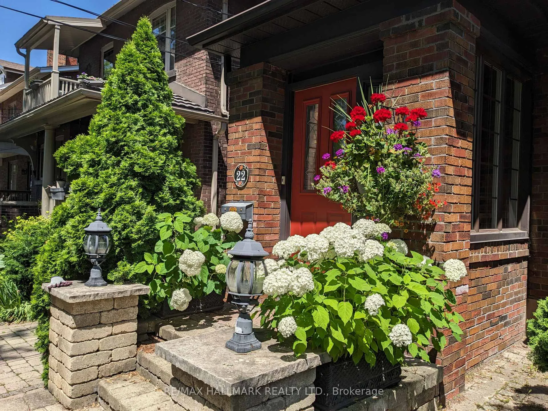 Photo 35 of 22 Chester Hill Road, Toronto, Playter Estates-Danforth — HOMEH