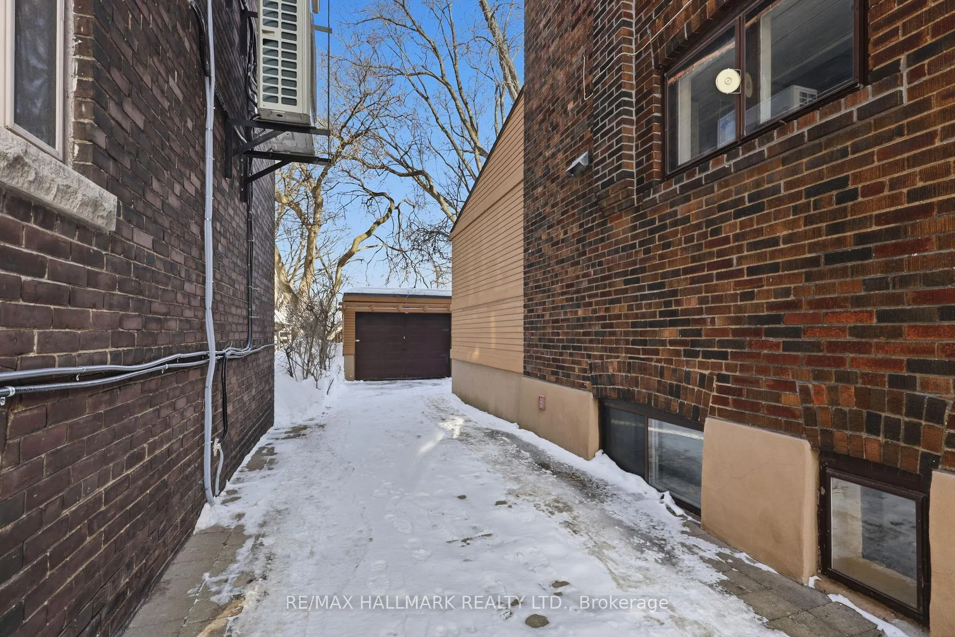 Photo 36 of 22 Chester Hill Road, Toronto, Playter Estates-Danforth — HOMEH
