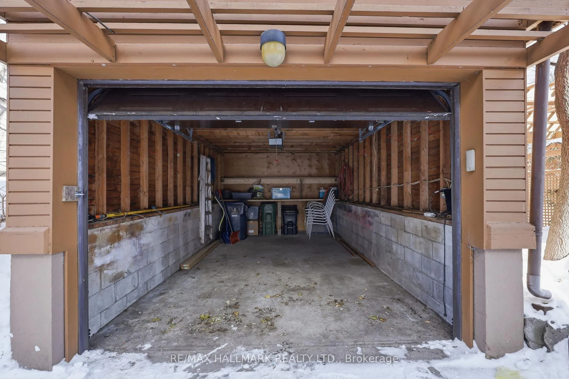 Photo 37 of 22 Chester Hill Road, Toronto, Playter Estates-Danforth — HOMEH
