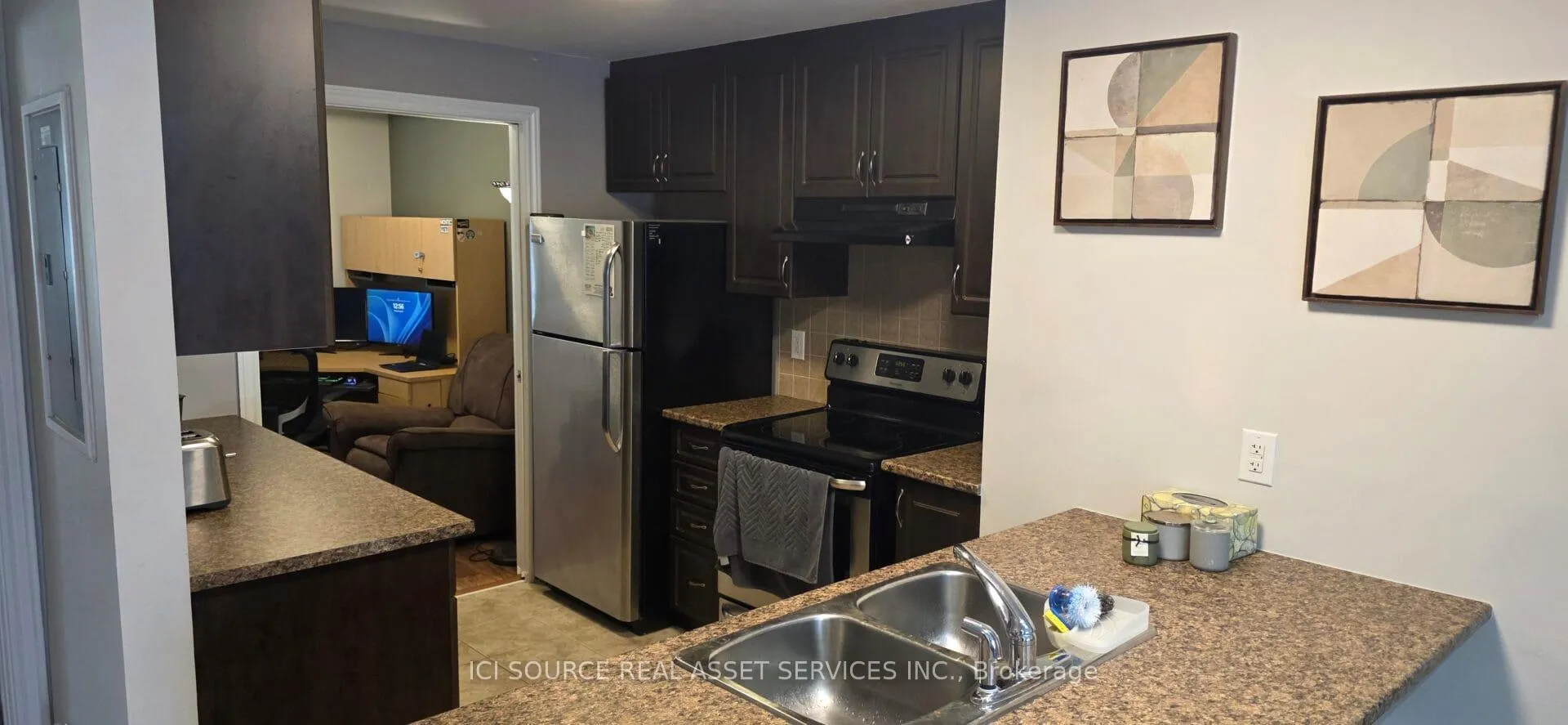 Photo 4 of 3789 B Canyon Walk Drive, Ottawa, Riverside South/Gloucester Glen — HOMEH