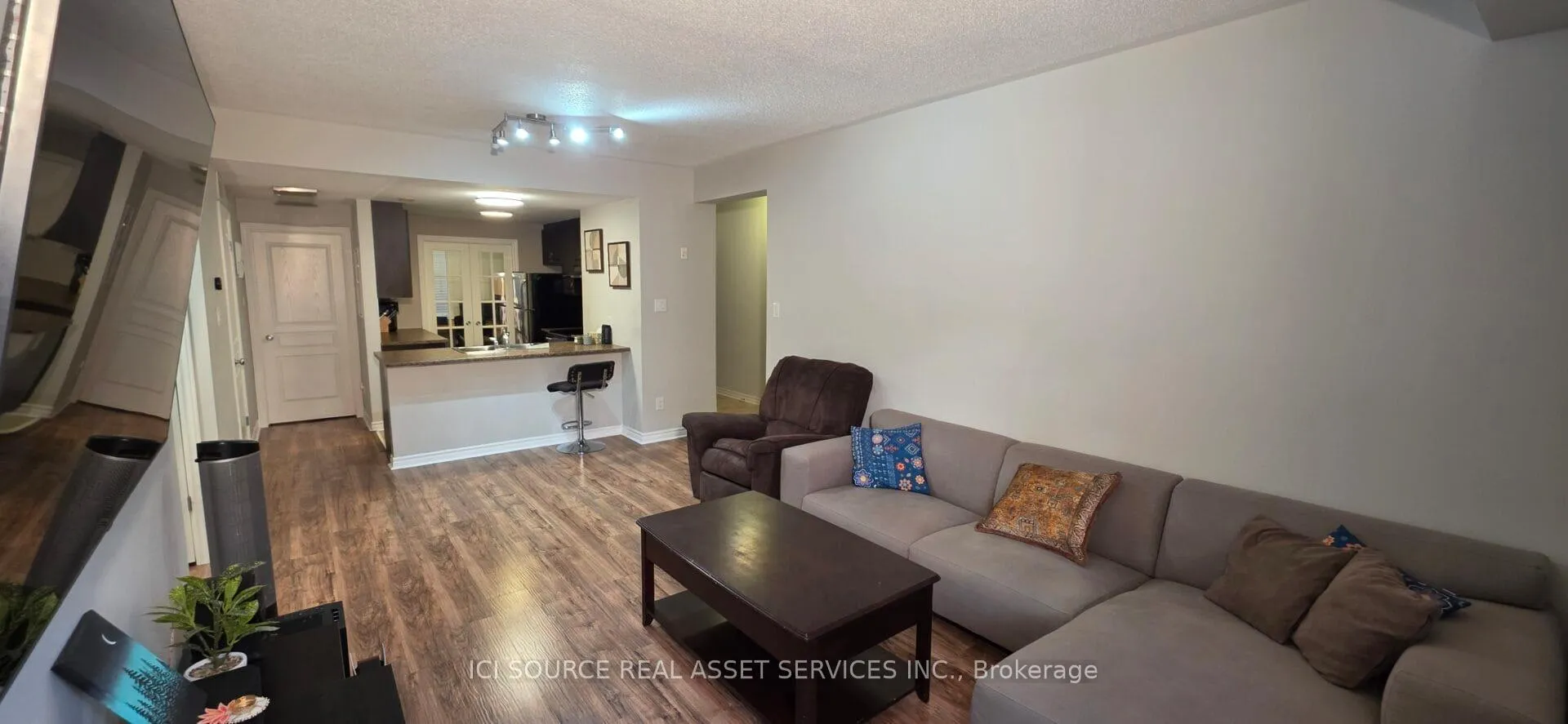 Photo 9 of 3789 B Canyon Walk Drive, Ottawa, Riverside South/Gloucester Glen — HOMEH