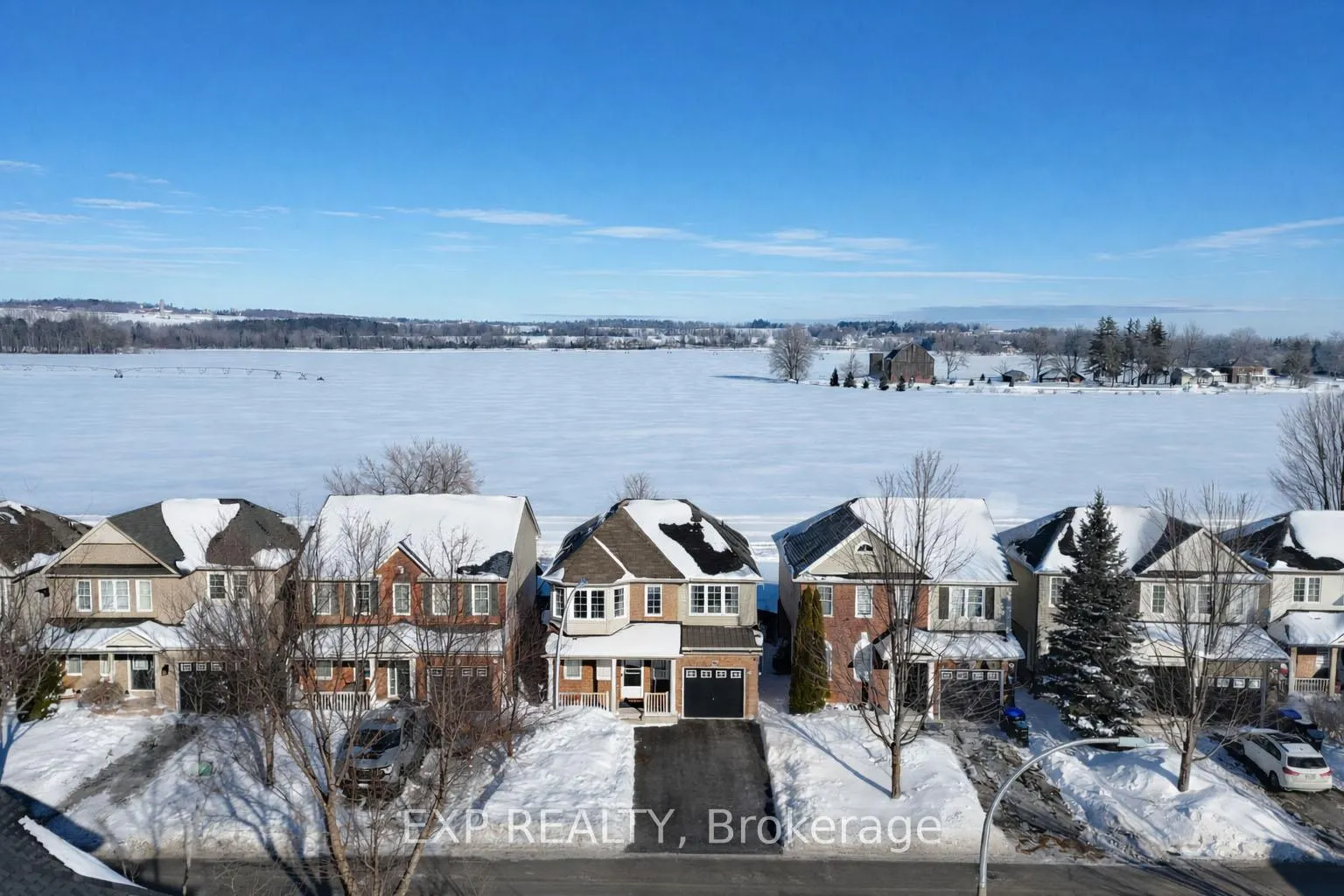 Photo 1 of 38 John W Taylor Avenue, New Tecumseth, Alliston — HOMEH