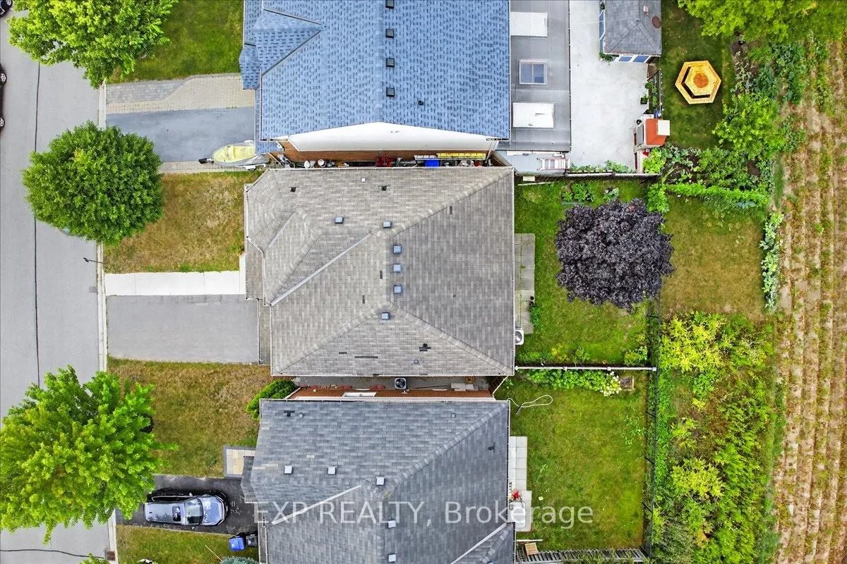 Photo 6 of 38 John W Taylor Avenue, New Tecumseth, Alliston — HOMEH