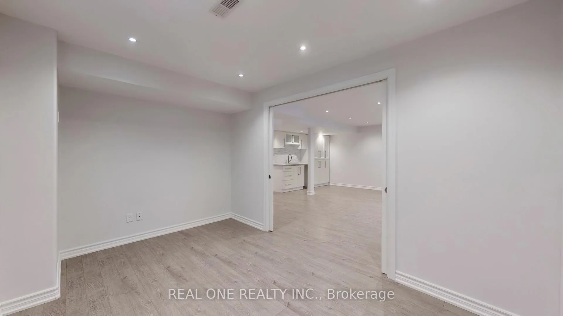 Photo 46 of 19 Fred Mclaren Boulevard, Markham, Wismer — HOMEH
