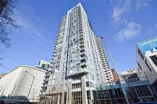 Front of Unit 2010, 179 Metcalfe Street