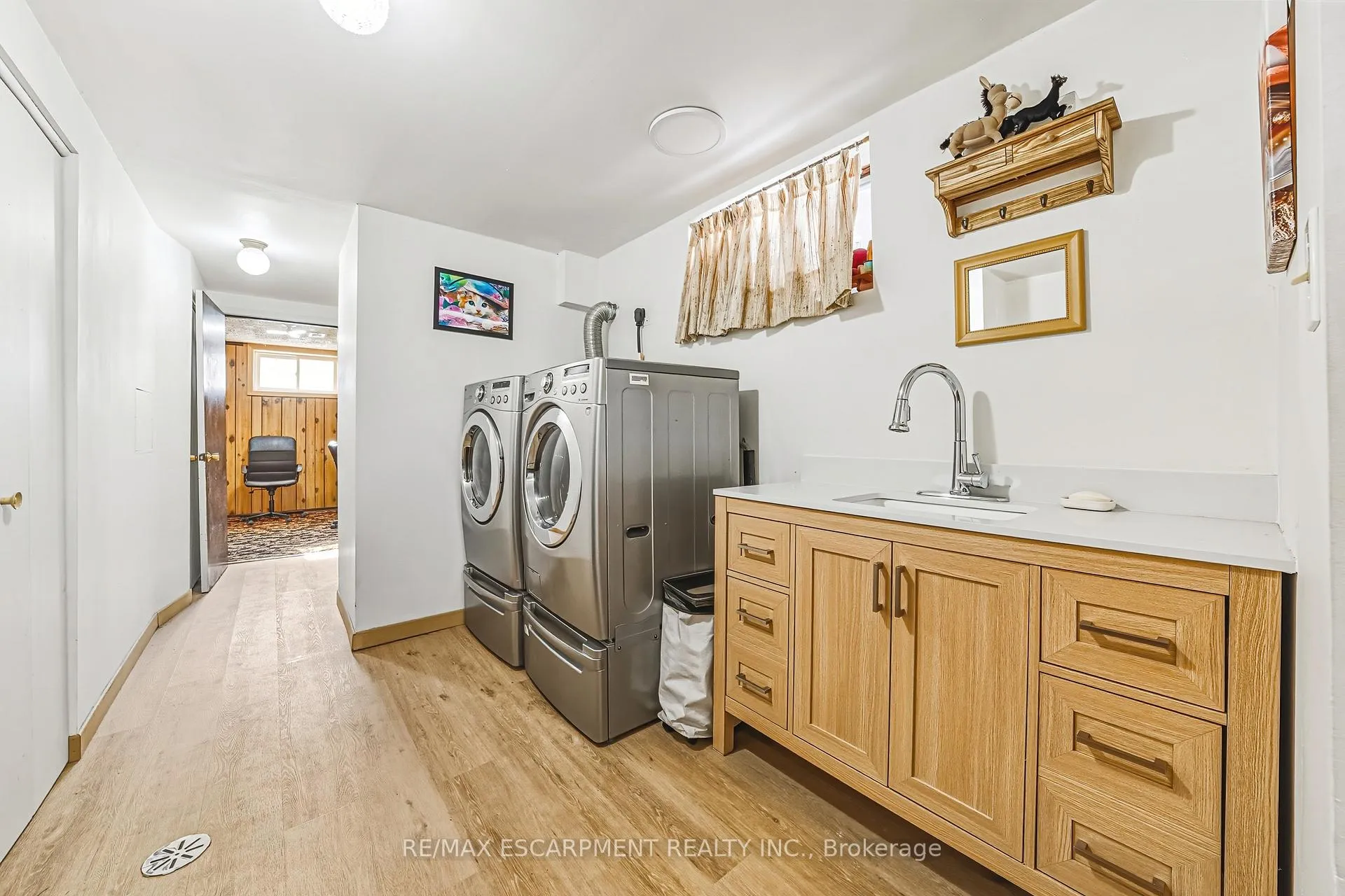 Photo 22 of 26 Quaker Crescent, Hamilton, Quinndale — HOMEH
