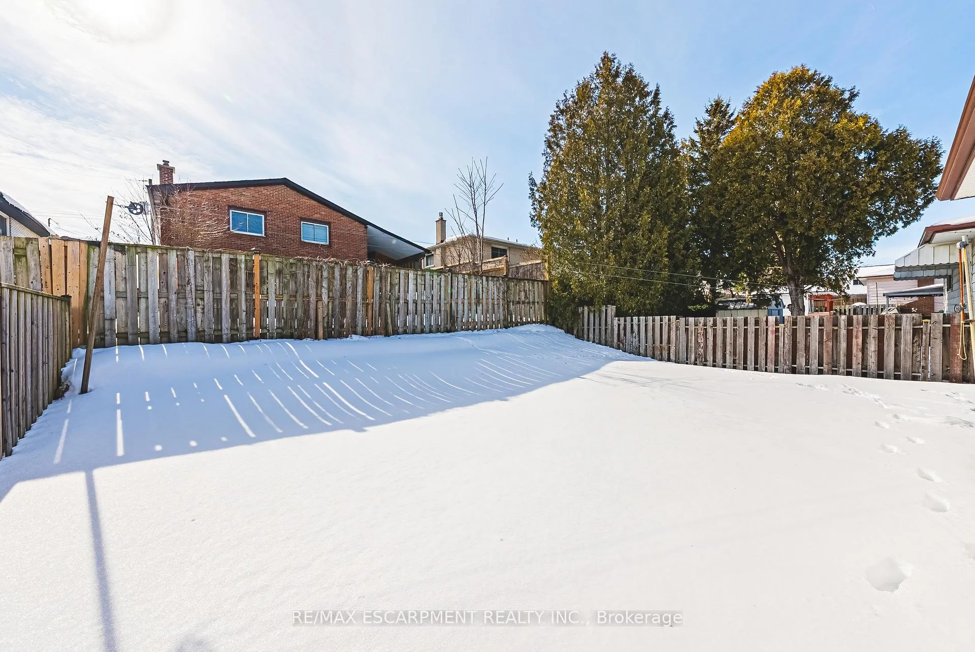 Photo 33 of 26 Quaker Crescent, Hamilton, Quinndale — HOMEH