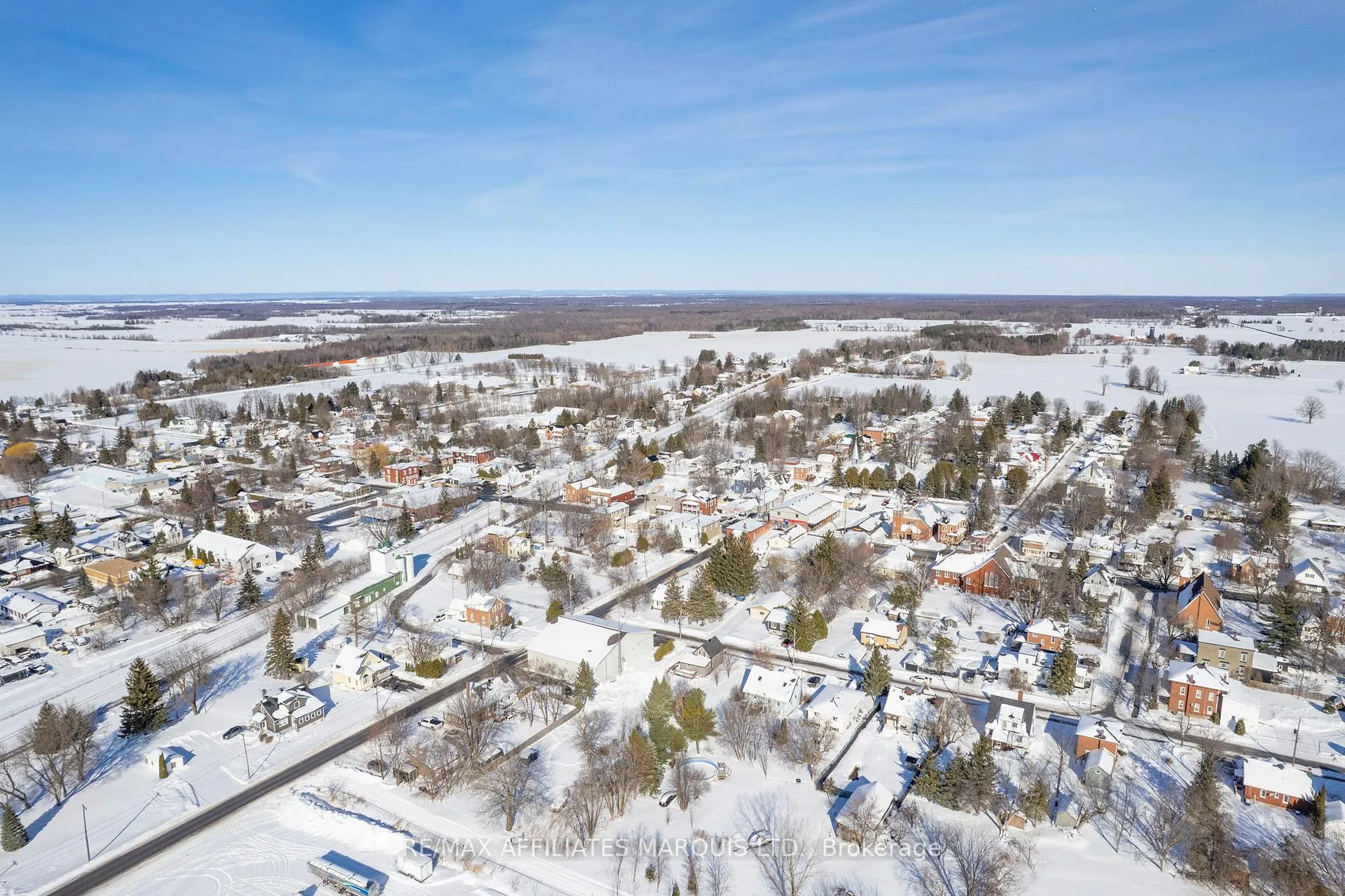 Photo 37 of 14 Spring Street, North Glengarry, Maxville — HOMEH