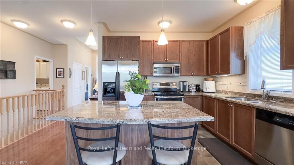 Photo 17 of Unit 19, 38 Stornoway Crescent, Huron East, Egmondville — HOMEH