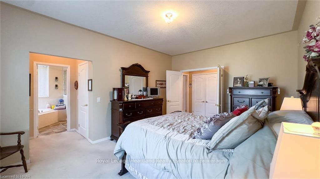 Photo 25 of Unit 19, 38 Stornoway Crescent, Huron East, Egmondville — HOMEH