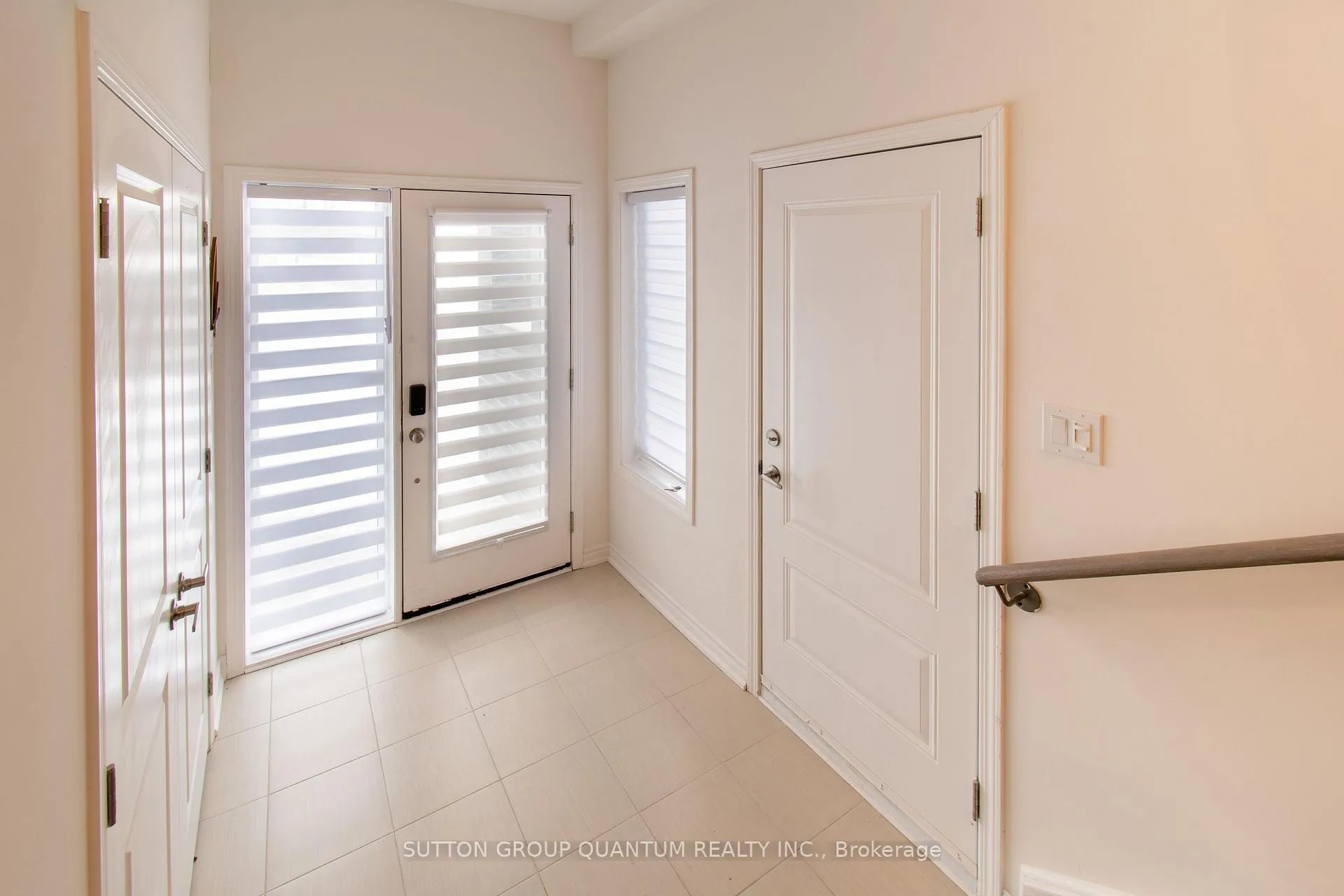 Photo 10 of 158 Elgin Street, Orillia — HOMEH
