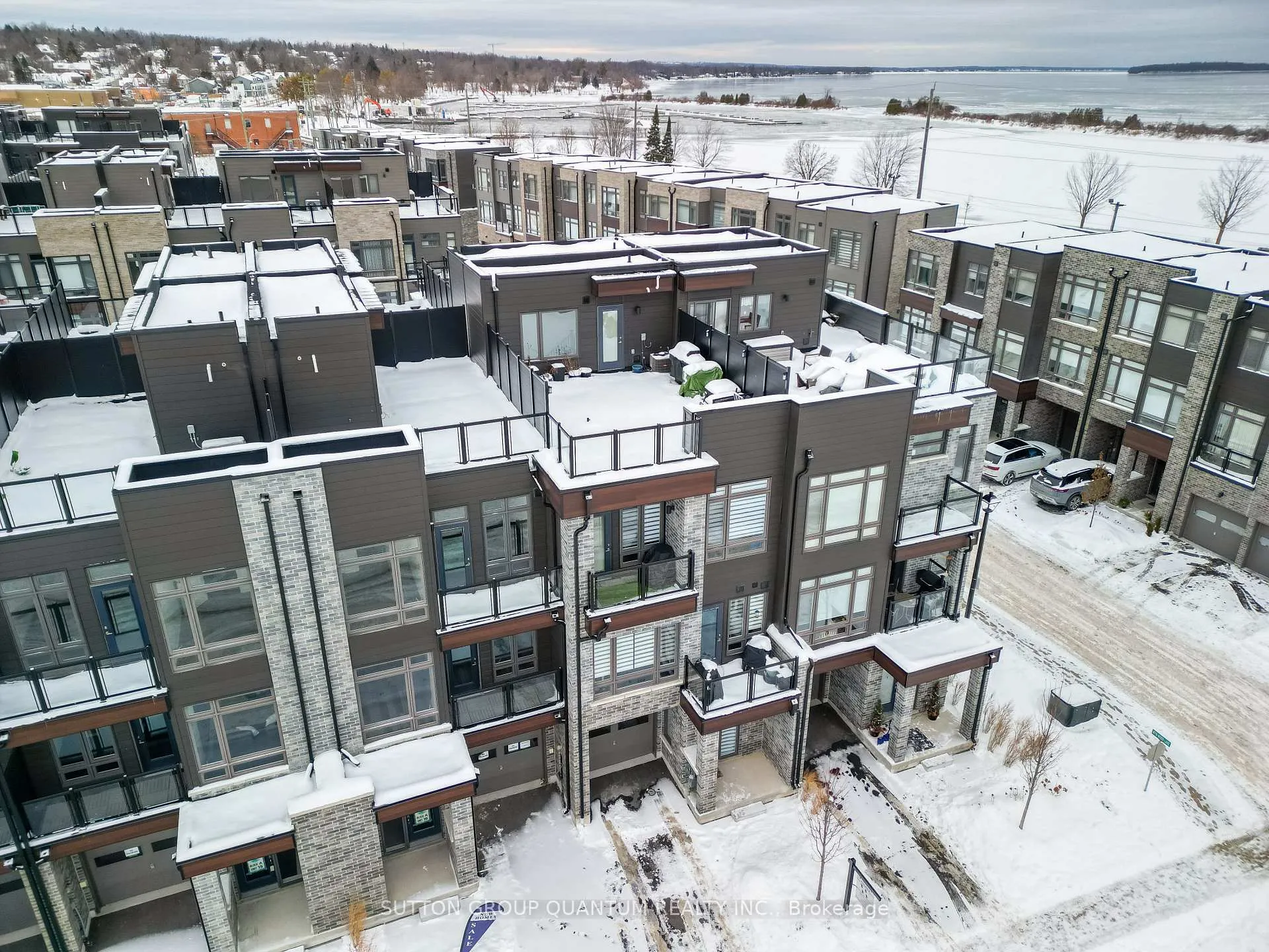 Photo 29 of 158 Elgin Street, Orillia — HOMEH
