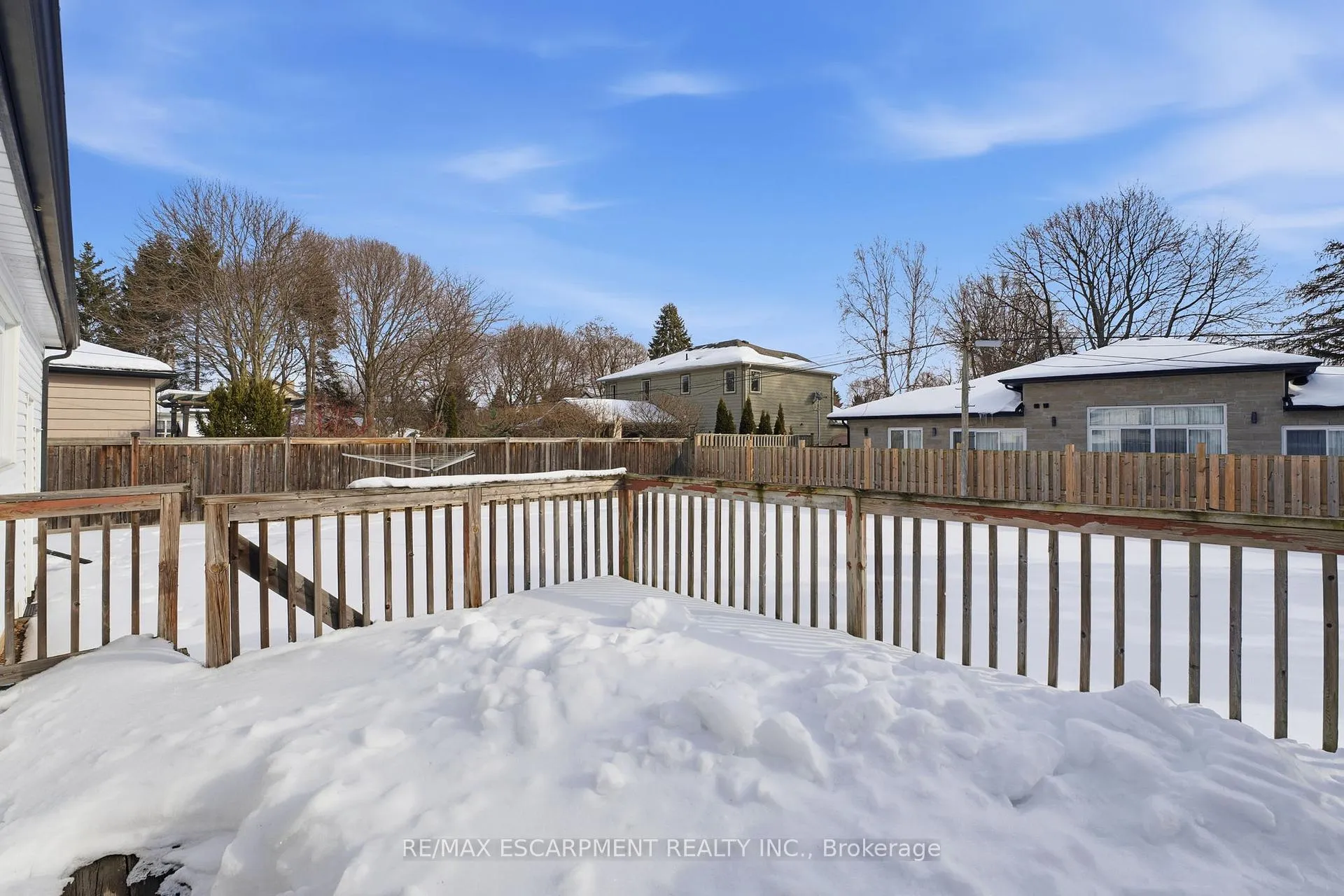Photo 19 of 42 Gilbert Avenue, Hamilton, Ancaster — HOMEH