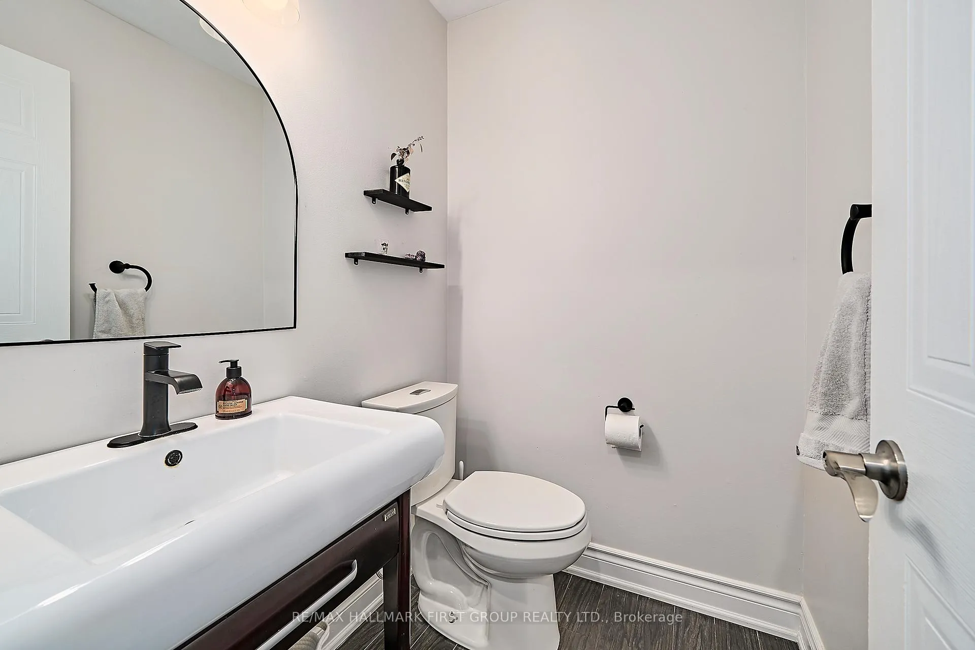 Photo 23 of 2003 Blue Ridge Crescent, Pickering, Brock Ridge — HOMEH