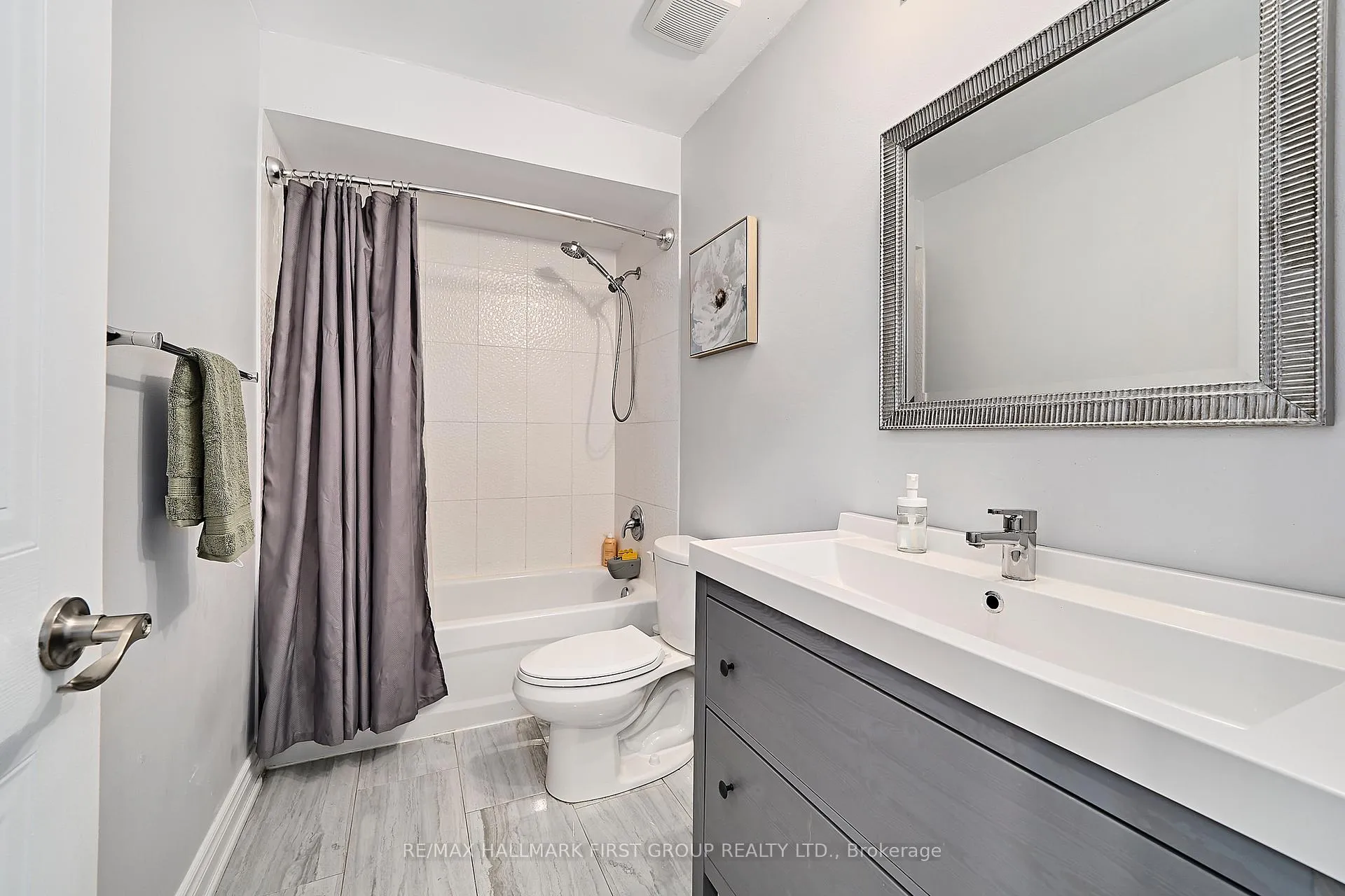 Photo 31 of 2003 Blue Ridge Crescent, Pickering, Brock Ridge — HOMEH