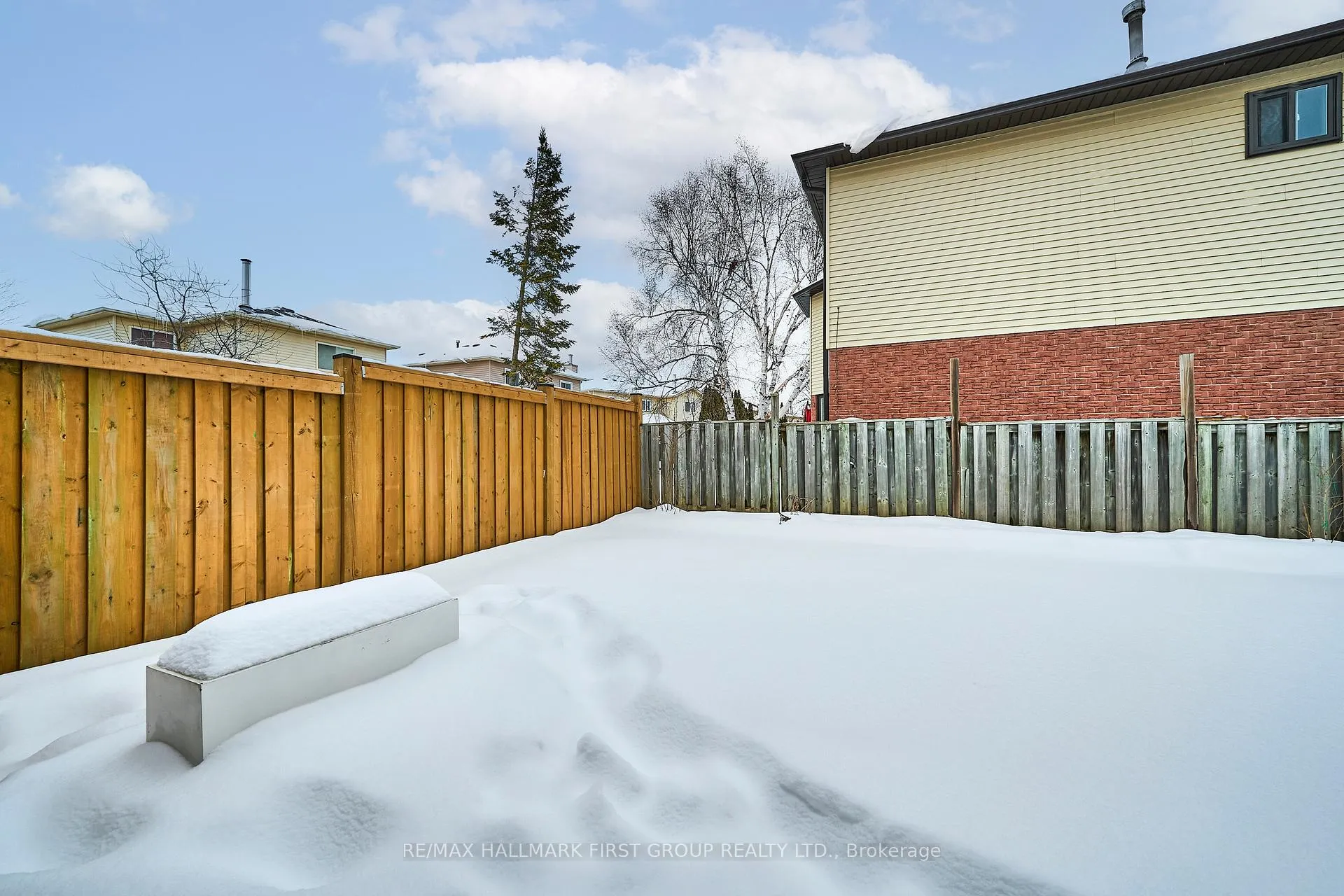 Photo 47 of 2003 Blue Ridge Crescent, Pickering, Brock Ridge — HOMEH