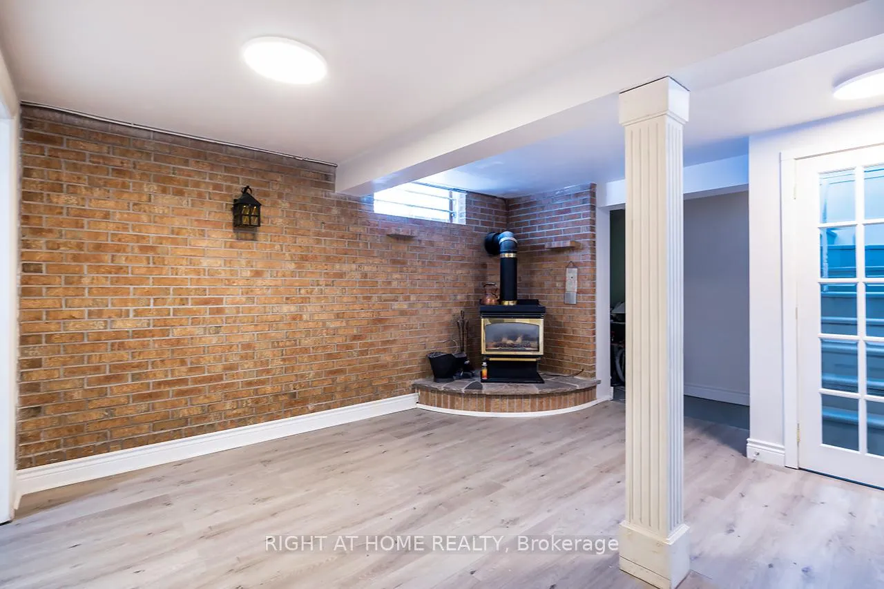 Photo 10 of 59 Fernhill Boulevard, Oshawa, McLaughlin — HOMEH