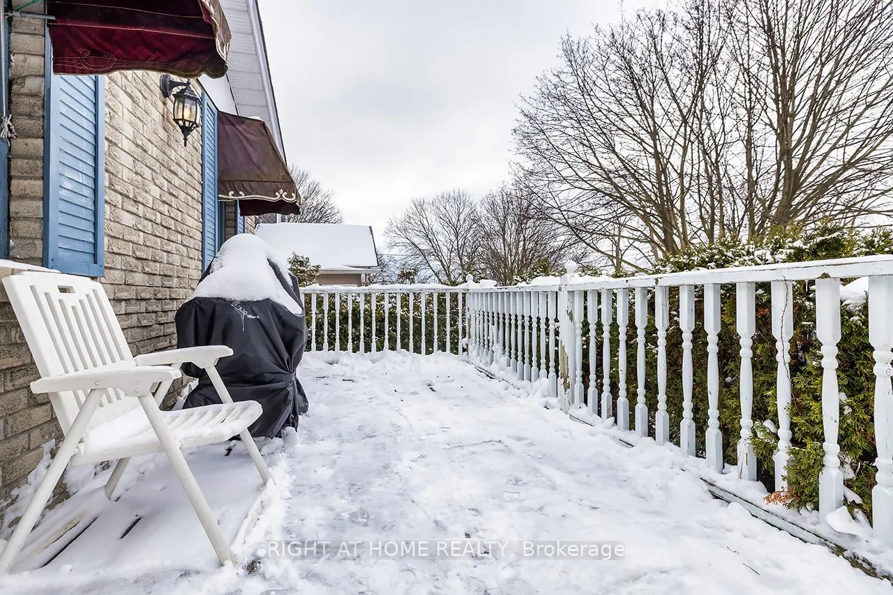 Photo 18 of 59 Fernhill Boulevard, Oshawa, McLaughlin — HOMEH