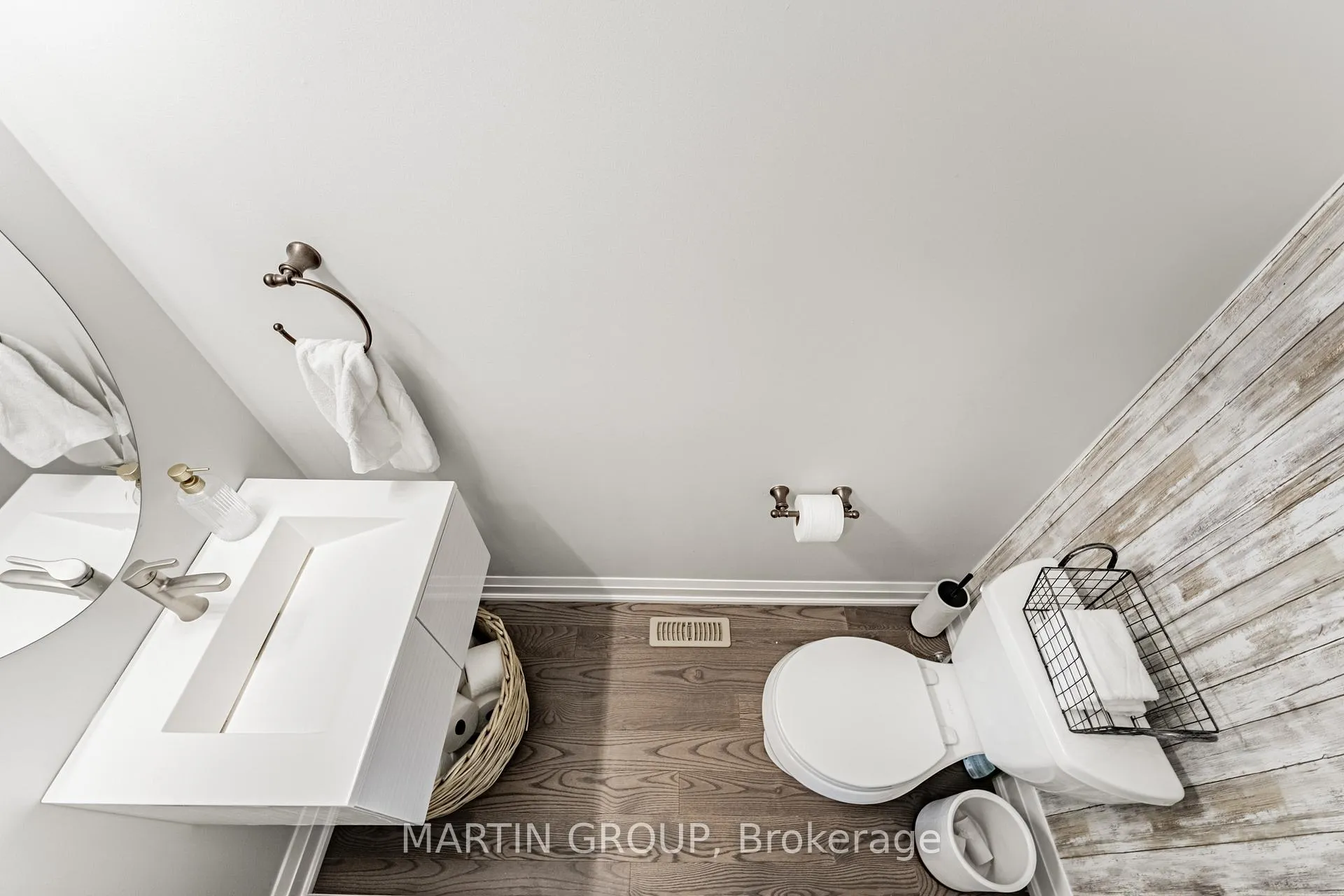 Photo 26 of 3227 Steeplechase Drive, Burlington, Alton — HOMEH
