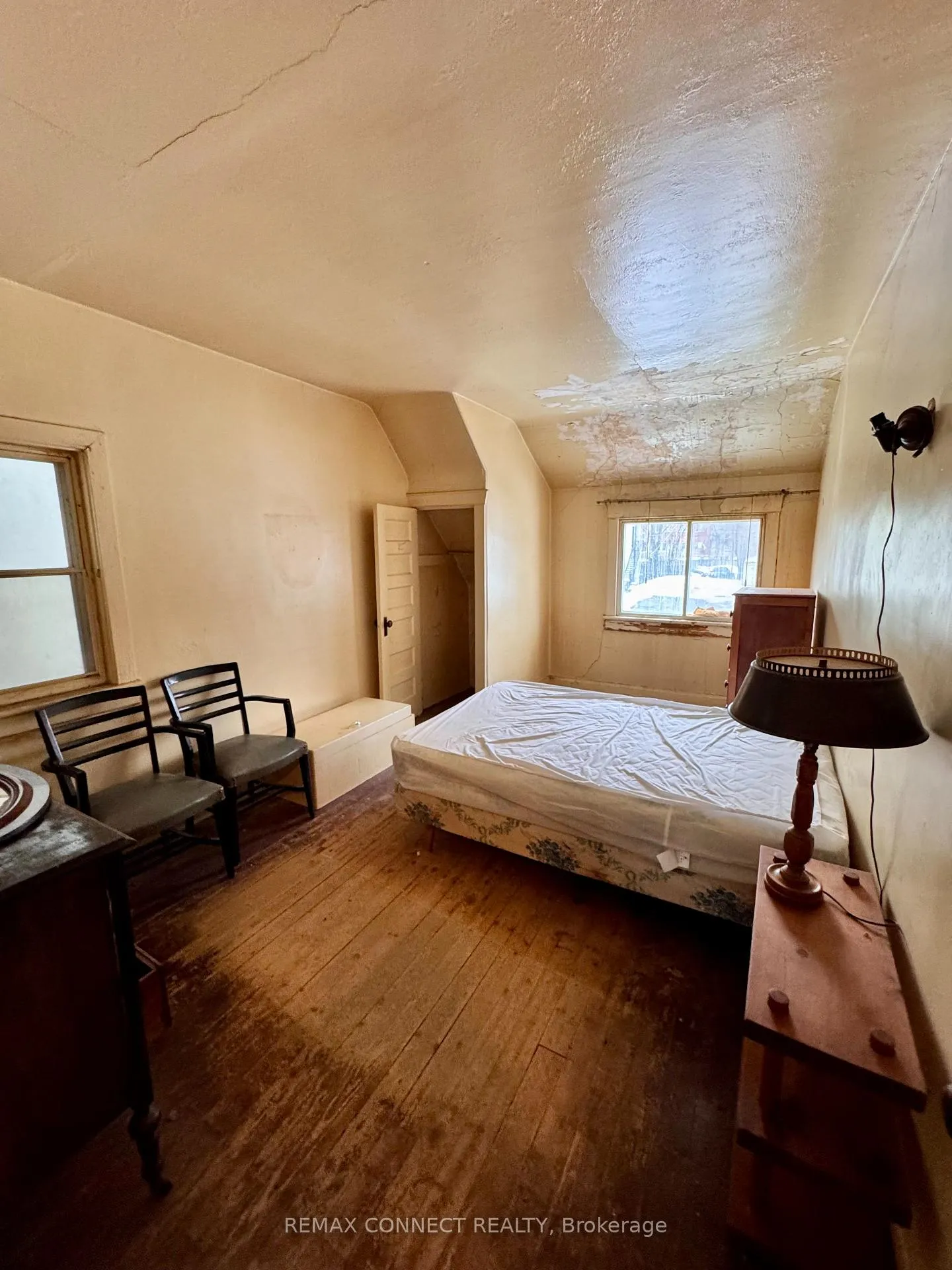 Photo 10 of 100 Dunkirk Road, Toronto, Danforth Village-East York — HOMEH