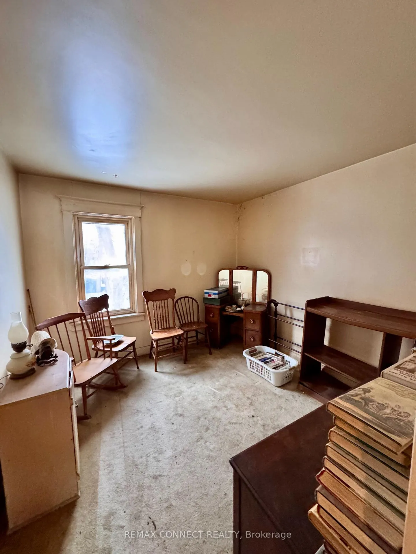 Photo 11 of 100 Dunkirk Road, Toronto, Danforth Village-East York — HOMEH