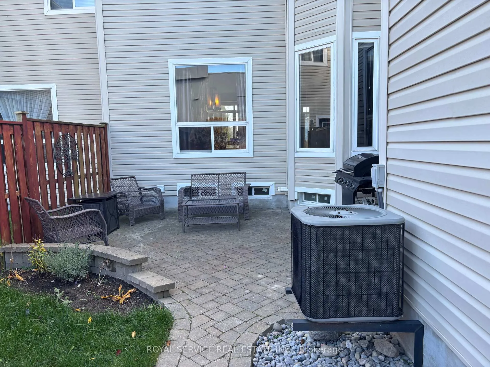 Photo 22 of 754 Carlisle Street, Cobourg — HOMEH