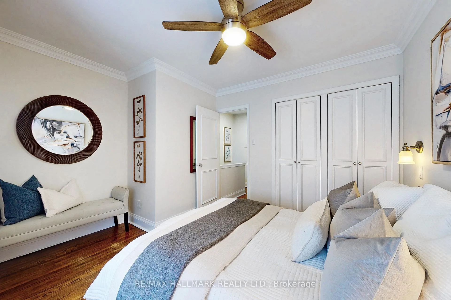 Photo 13 of 3320 Bathurst Street, Toronto, Englemount-Lawrence — HOMEH