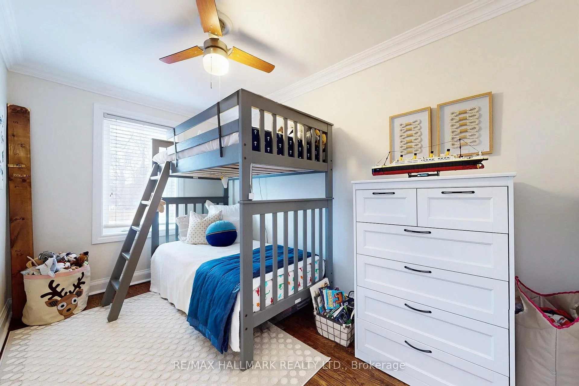 Photo 14 of 3320 Bathurst Street, Toronto, Englemount-Lawrence — HOMEH