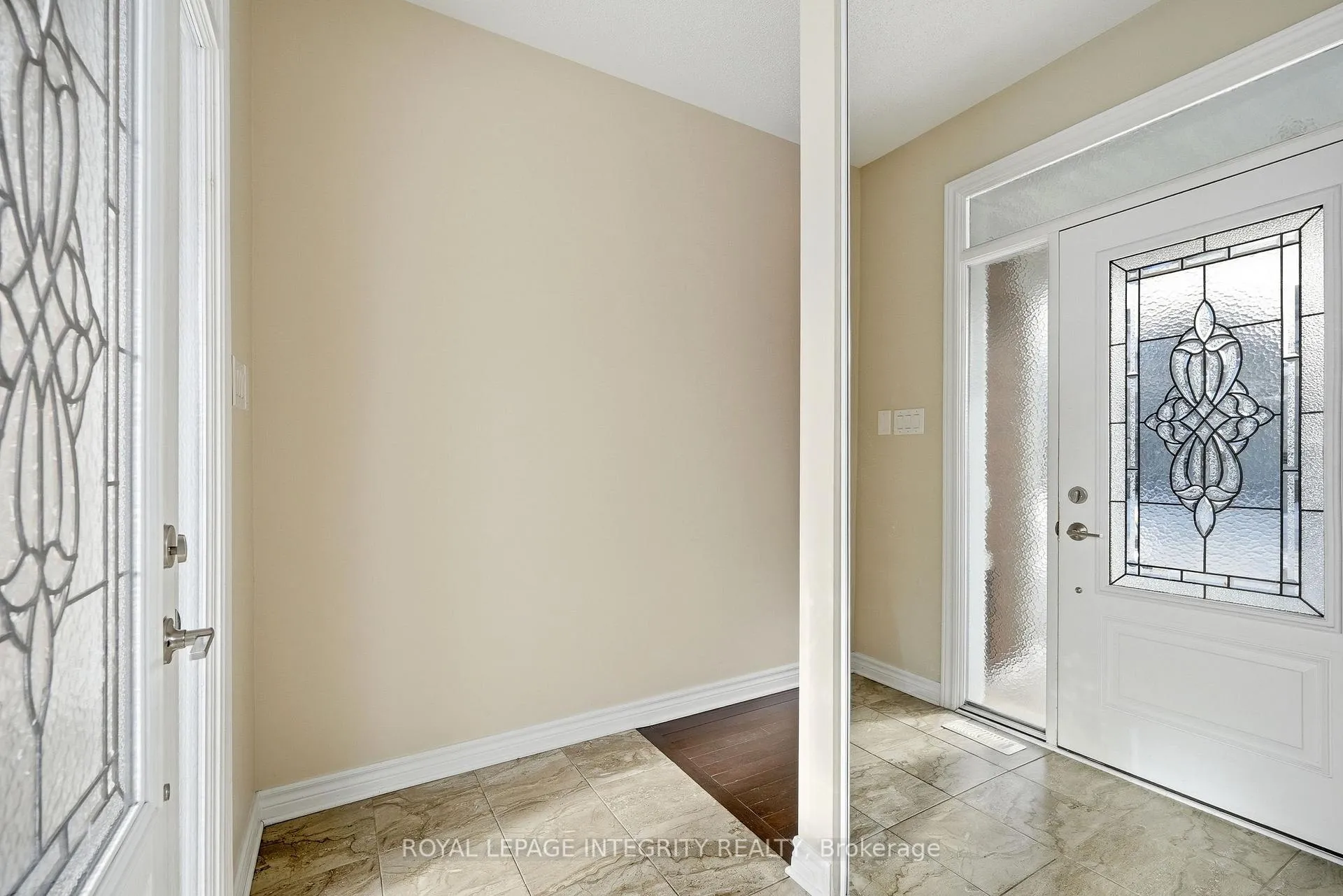 Photo 3 of 253 Hepatica Way, Ottawa, Avalon West — HOMEH