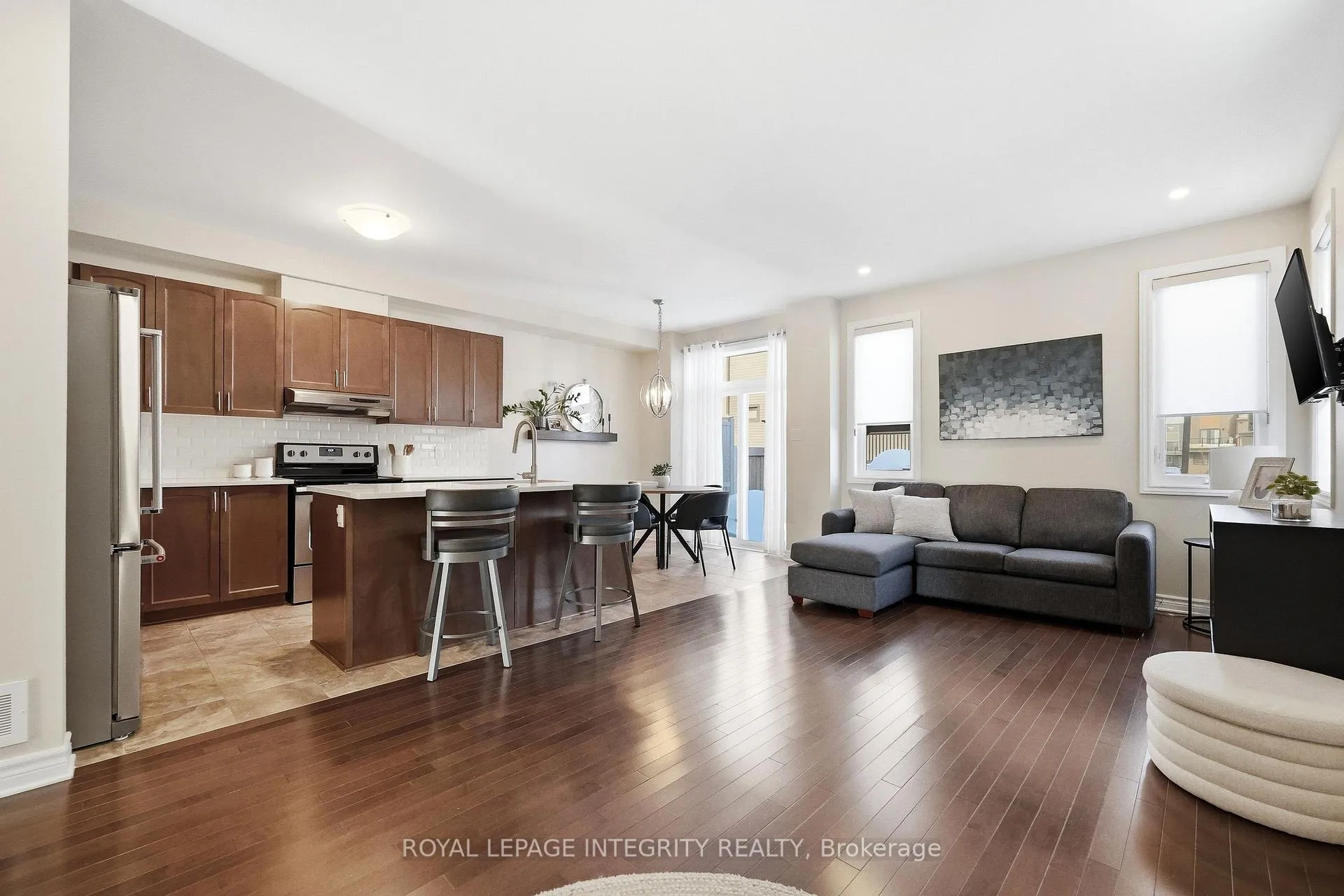 Photo 5 of 253 Hepatica Way, Ottawa, Avalon West — HOMEH