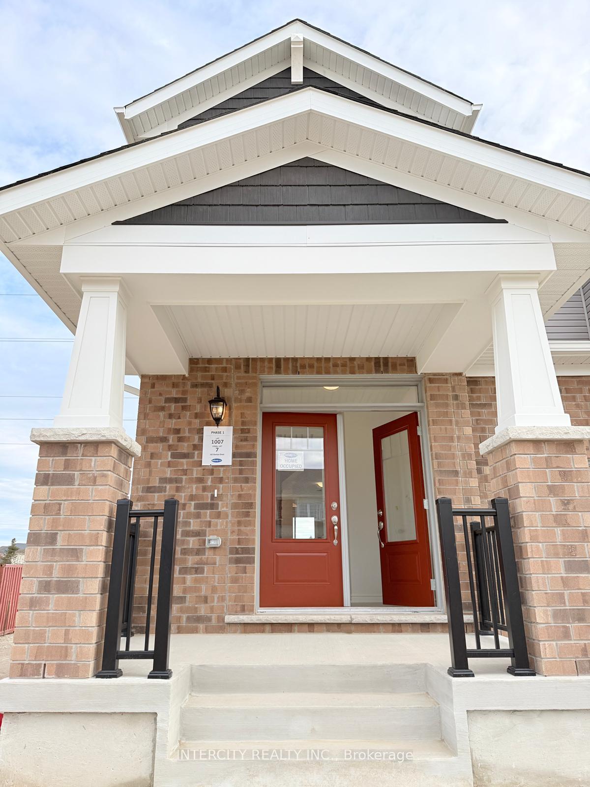 Photo 2 of 162 Stamson Street, Kitchener — HOMEH