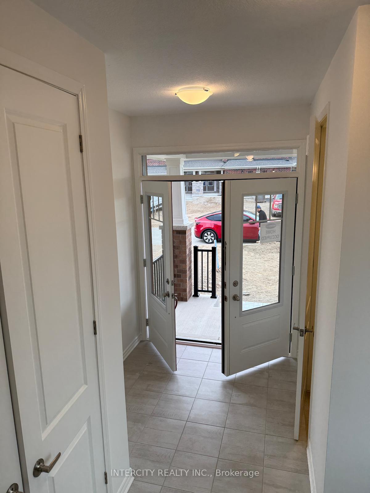 Photo 4 of 162 Stamson Street, Kitchener — HOMEH