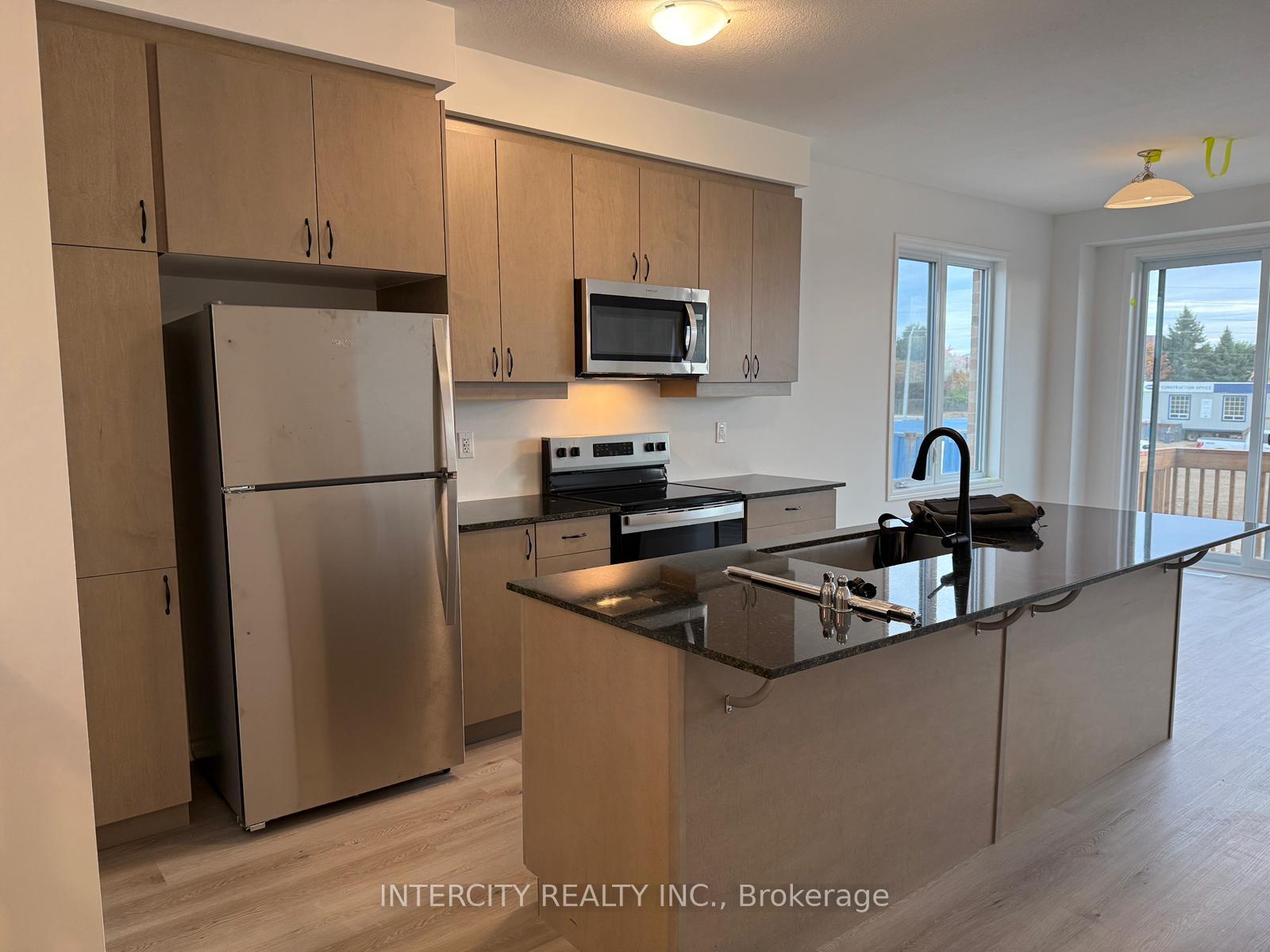 Photo 8 of 162 Stamson Street, Kitchener — HOMEH