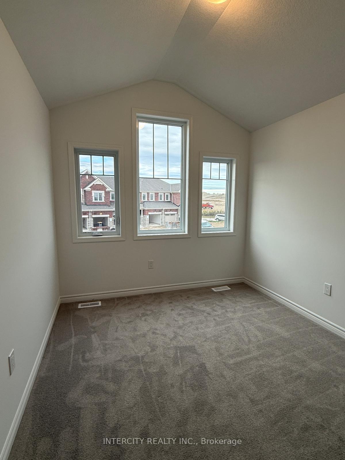 Photo 22 of 162 Stamson Street, Kitchener — HOMEH