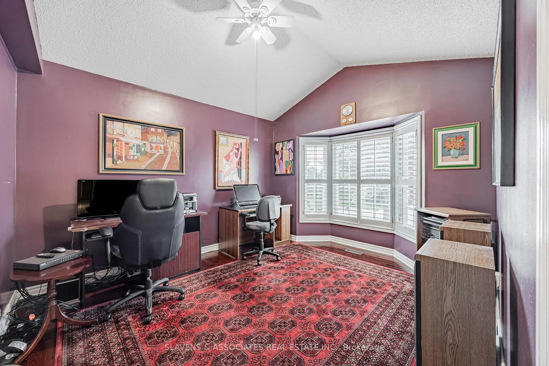 Photo 4 of 1357 Rougemount Drive, Pickering, Rougemount — HOMEH