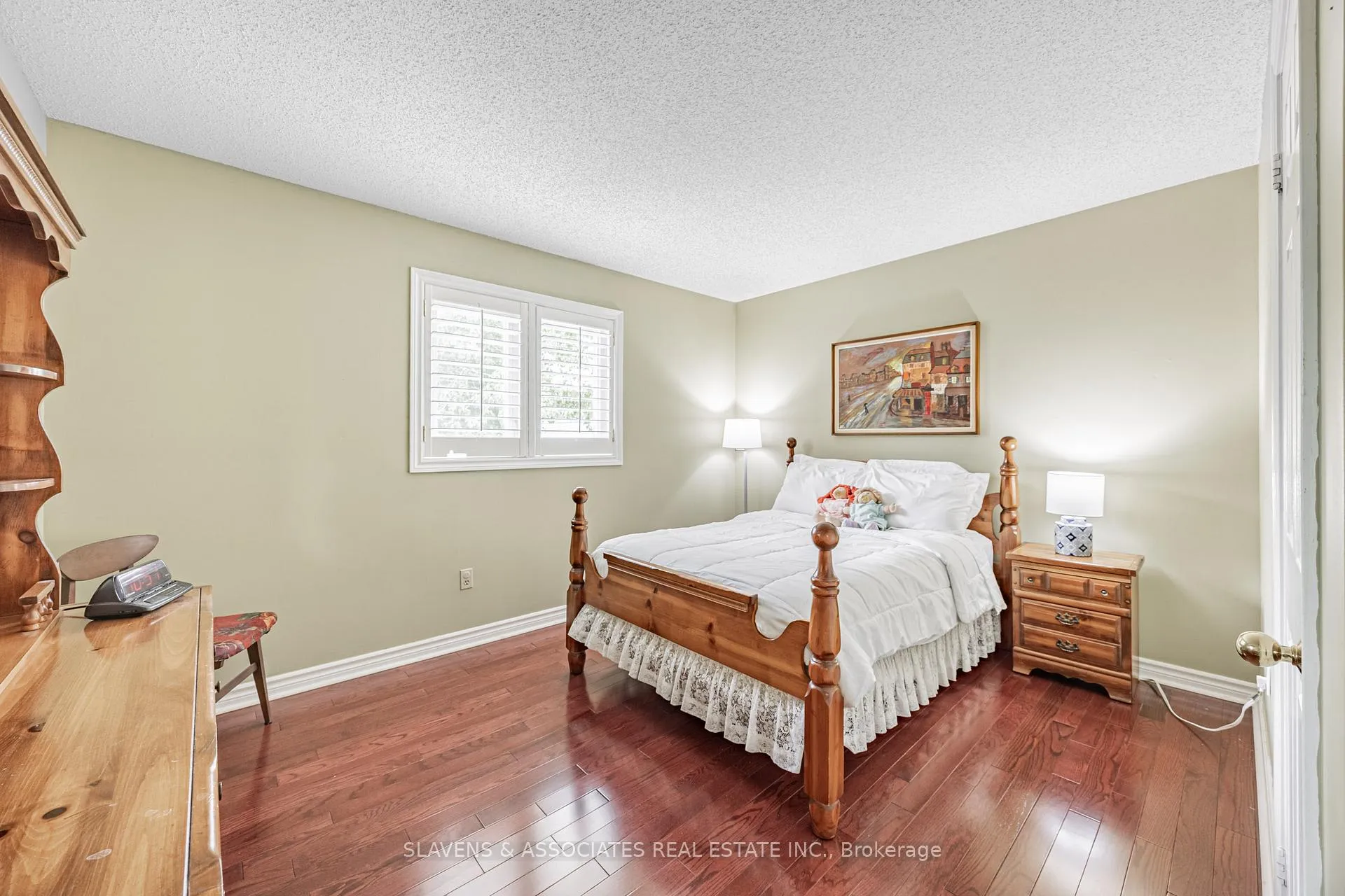 Photo 16 of 1357 Rougemount Drive, Pickering, Rougemount — HOMEH