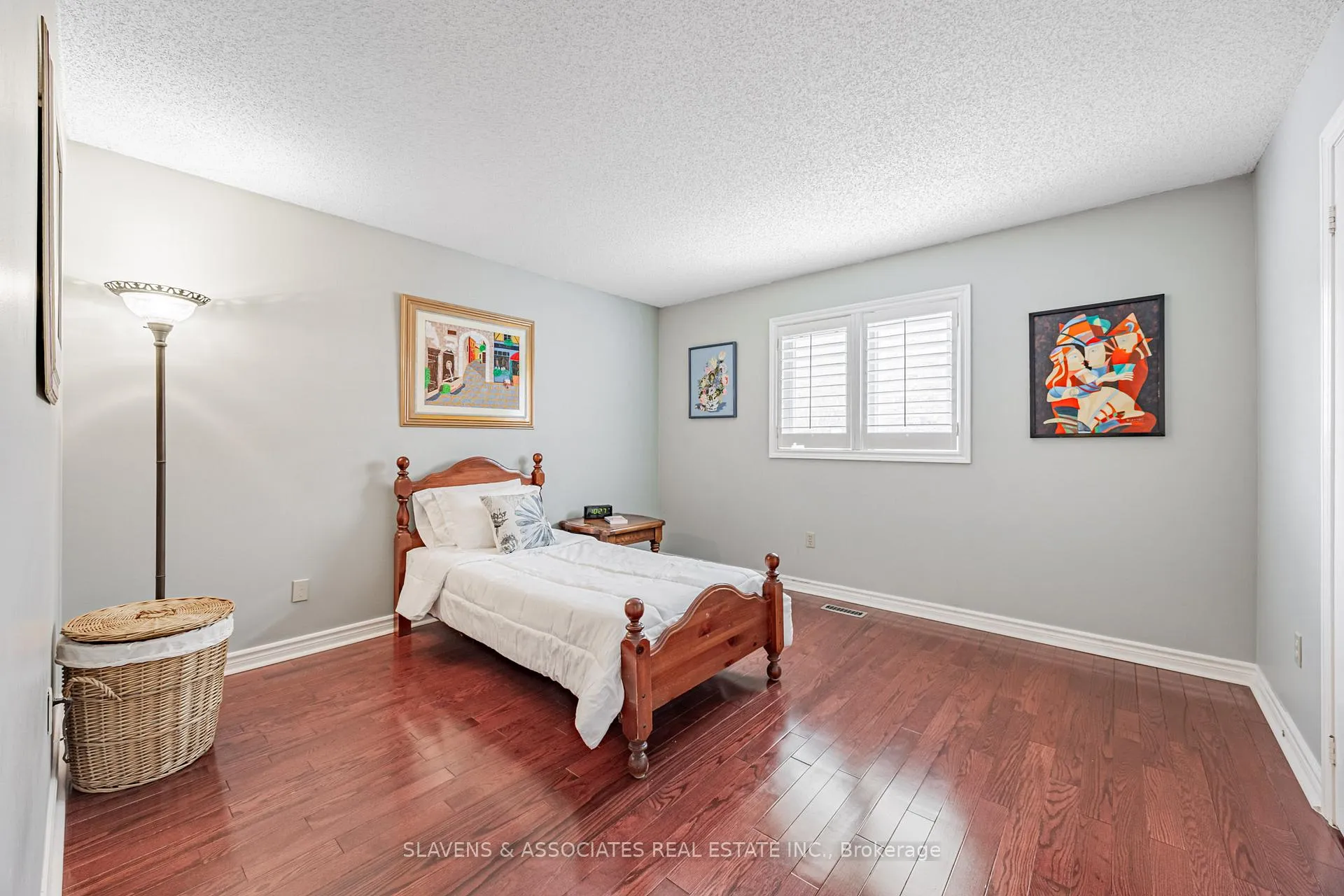 Photo 17 of 1357 Rougemount Drive, Pickering, Rougemount — HOMEH