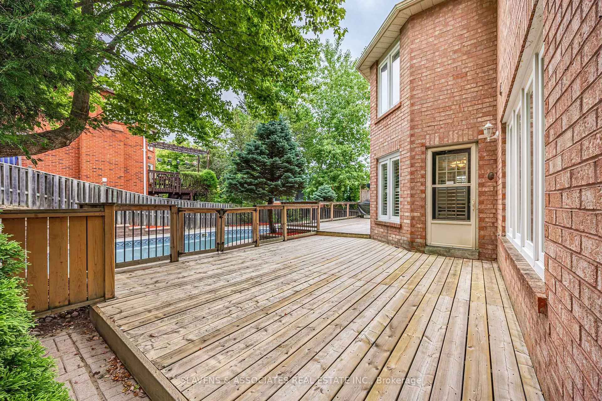 Photo 25 of 1357 Rougemount Drive, Pickering, Rougemount — HOMEH