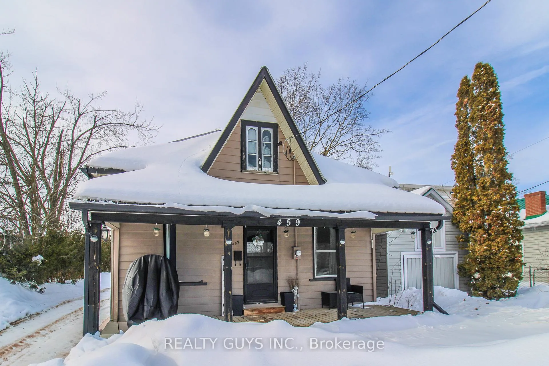 Photo 4 of 459 Donegal Street, Peterborough, Town Ward 3 — HOMEH