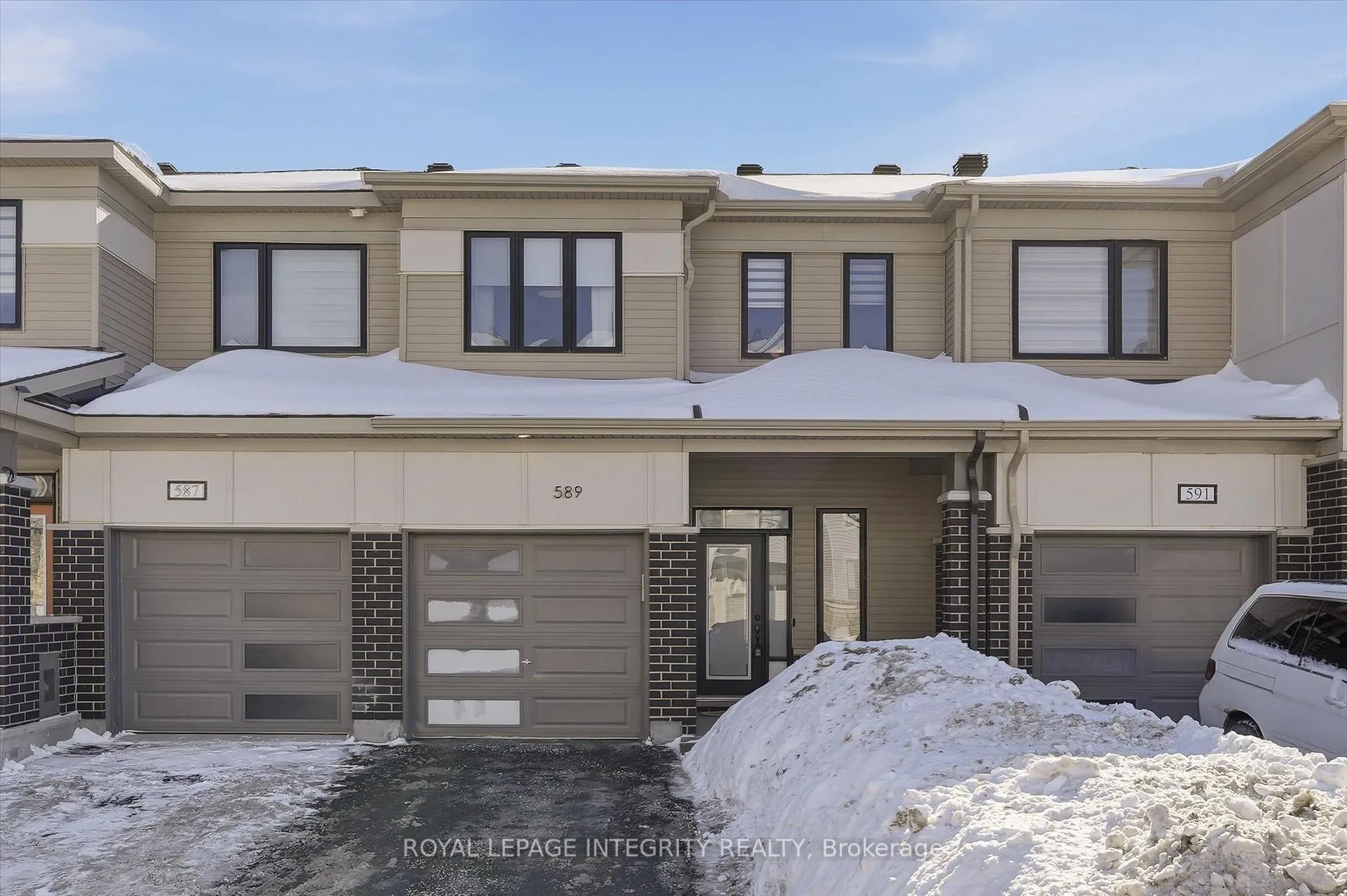Photo 1 of 589 Catleaf Row, Ottawa, Avalon West — HOMEH