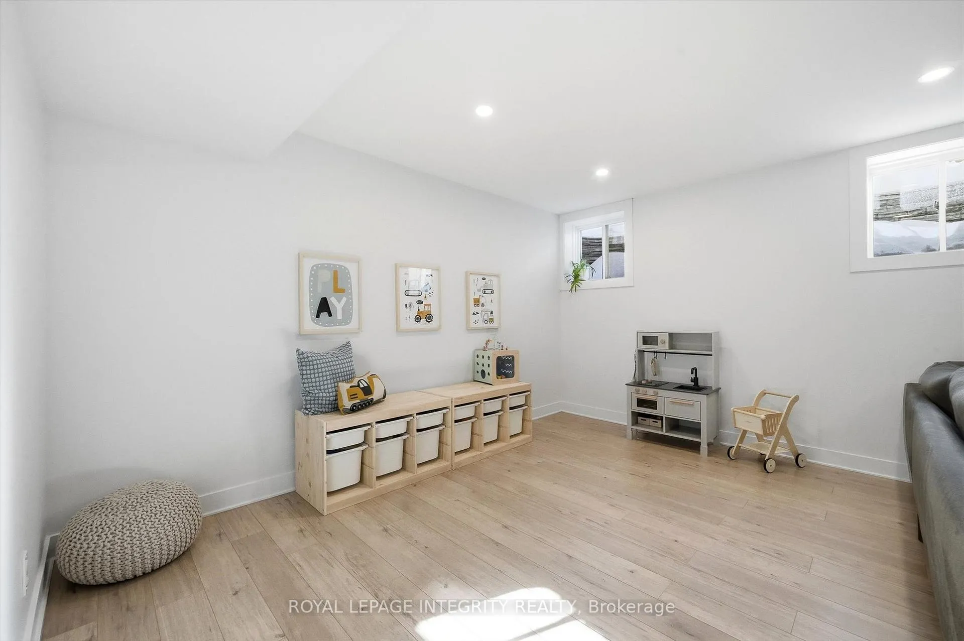 Photo 32 of 589 Catleaf Row, Ottawa, Avalon West — HOMEH