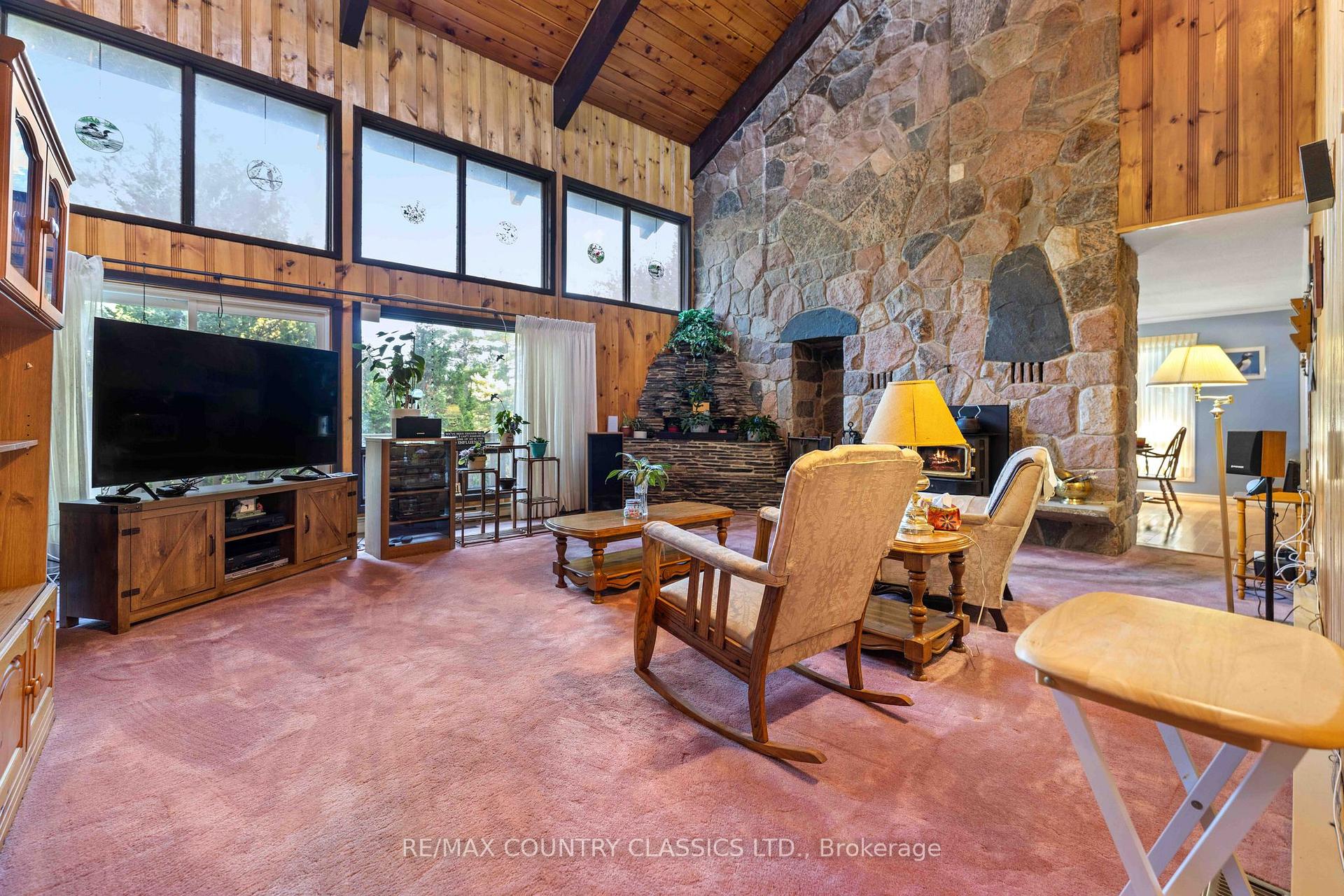 Photo 4 of 13 Lorbetski Road, Madawaska Valley, Madawaska Valley — HOMEH