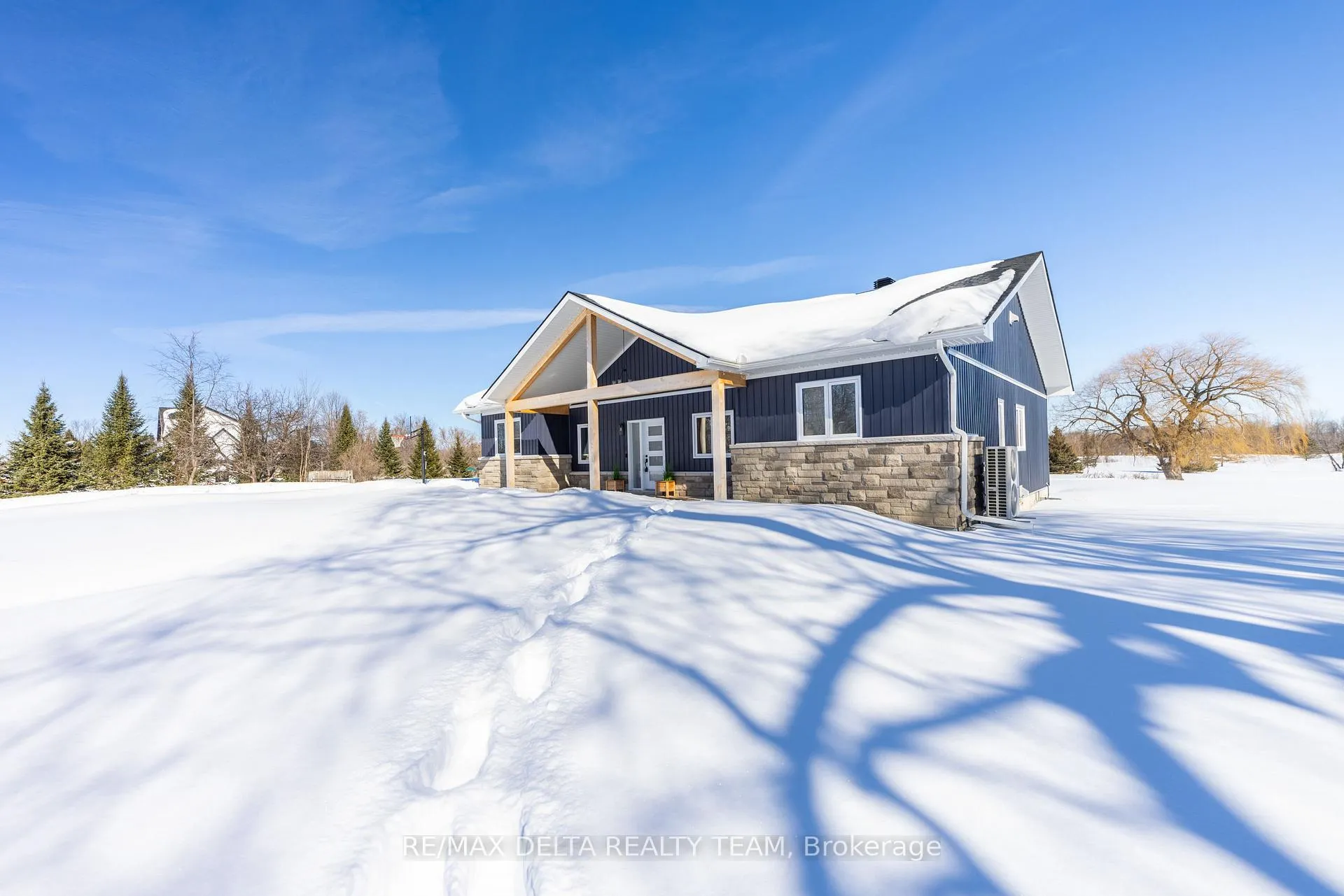 Photo 1 of 4645 Mcneely Rd, Ottawa, Sarsfield/Bearbrook — HOMEH