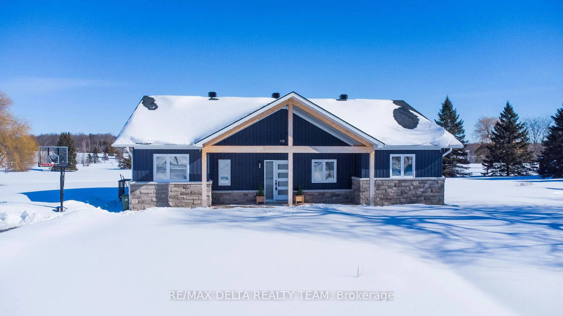 Photo 2 of 4645 Mcneely Rd, Ottawa, Sarsfield/Bearbrook — HOMEH