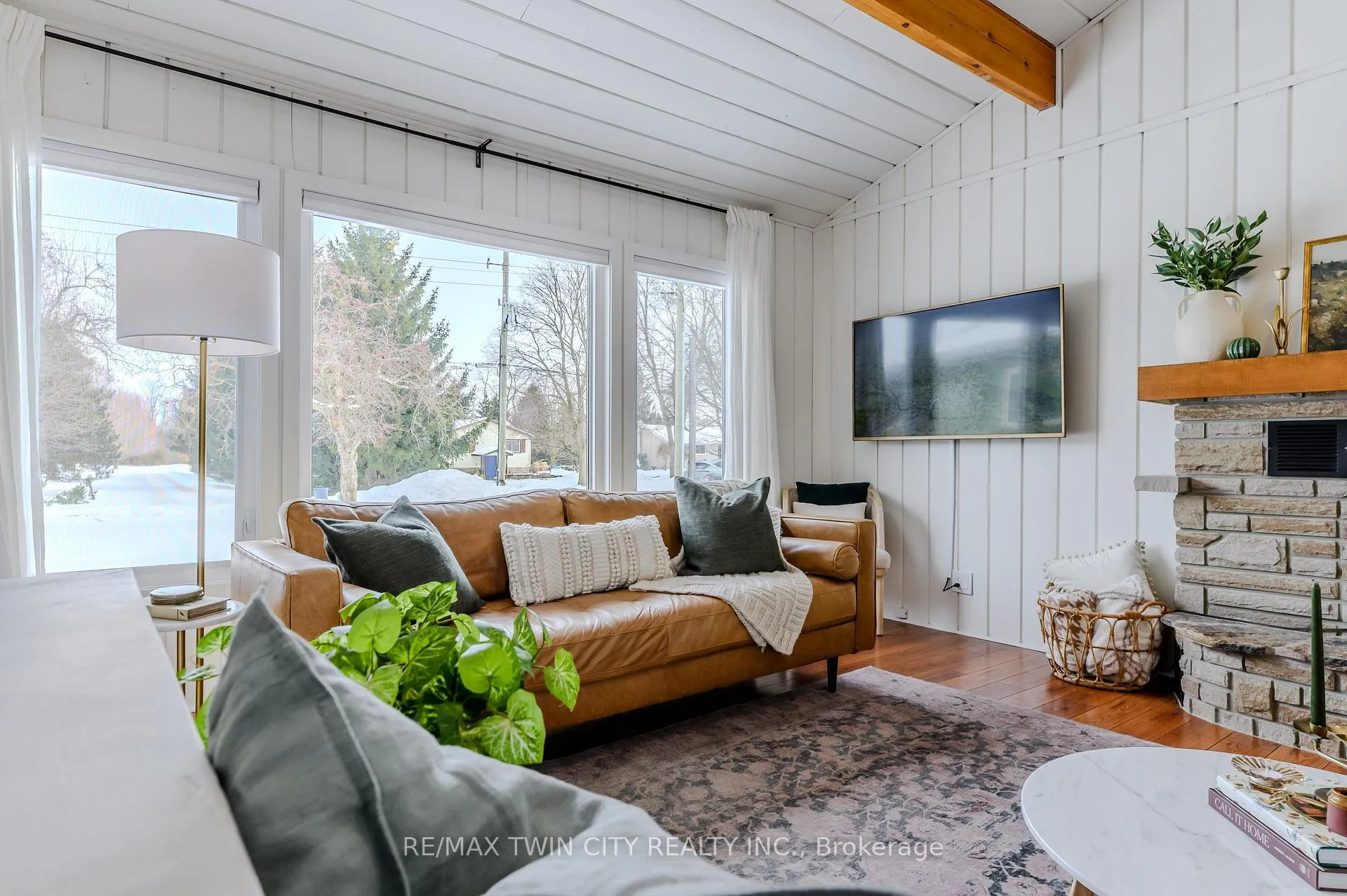 Photo 13 of 60 Curtis Avenue S, Brant, Paris — HOMEH