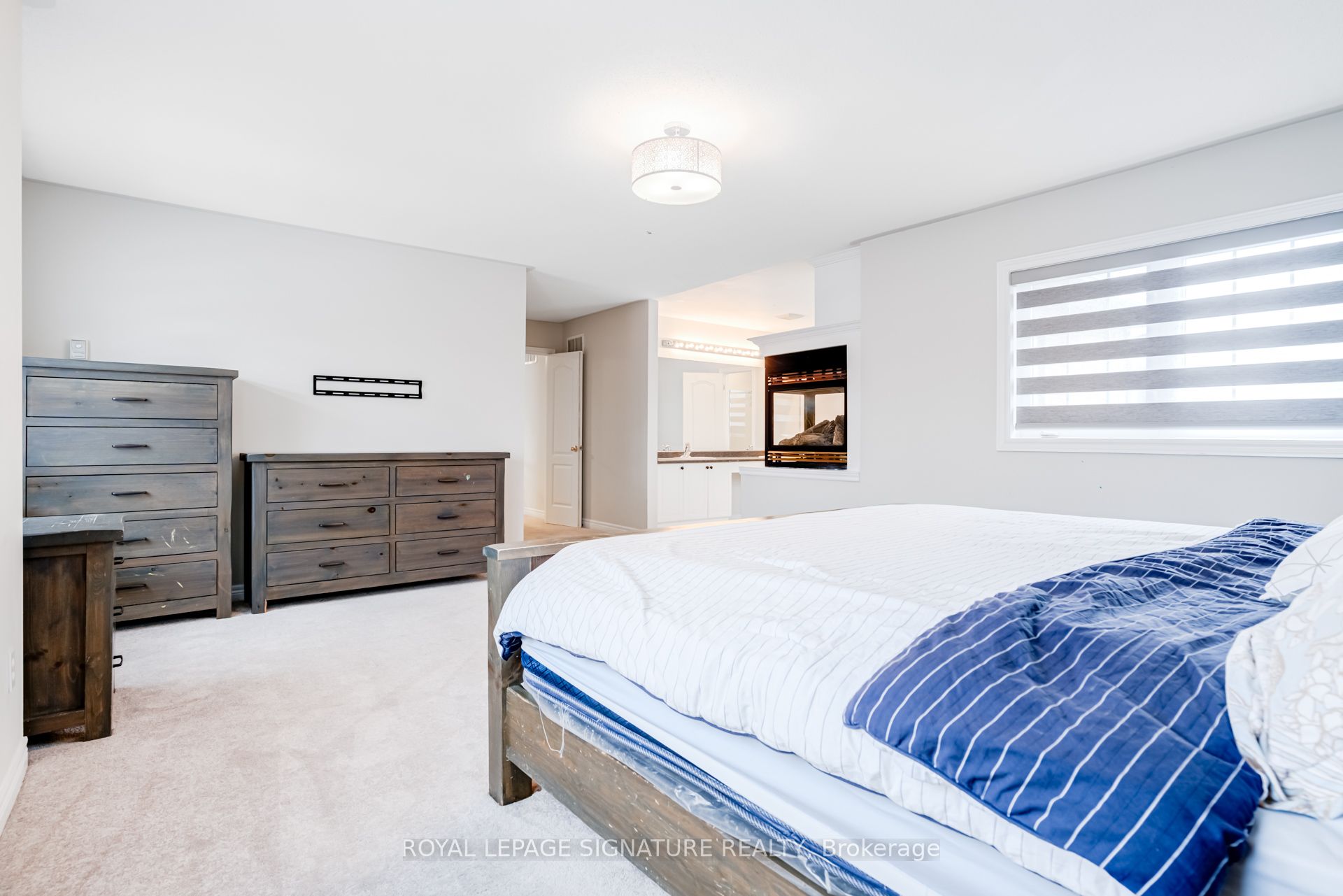 Photo 21 of 20 Watercliff Place, Hamilton, Winona Park — HOMEH