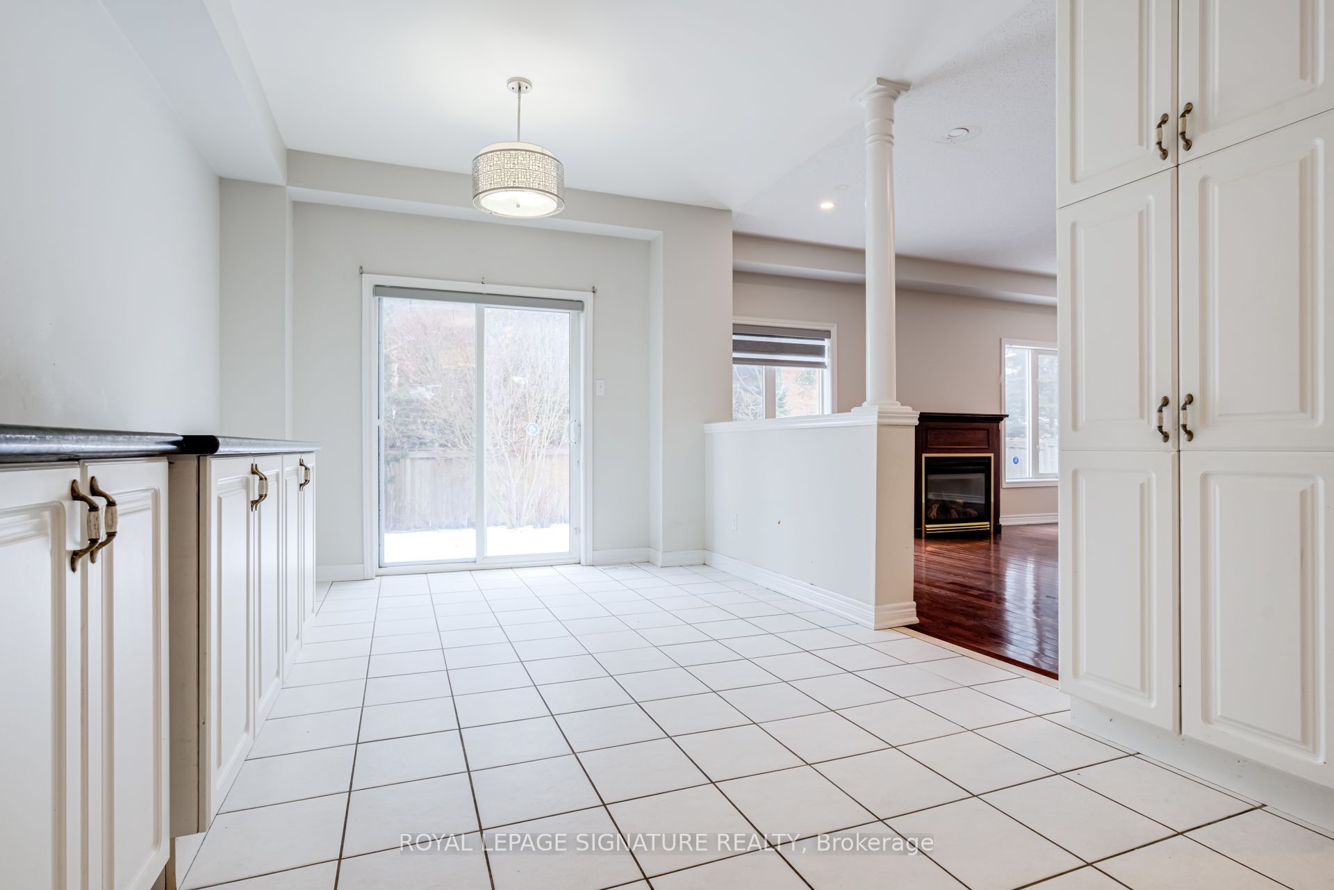 Photo 10 of 20 Watercliff Place, Hamilton, Winona Park — HOMEH